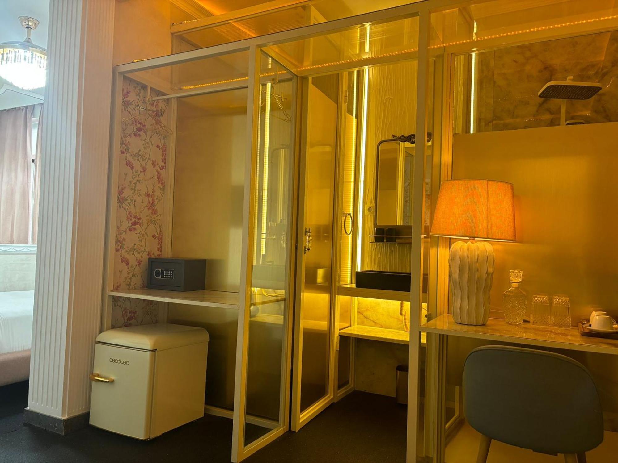 Abalú Boutique&design 3*