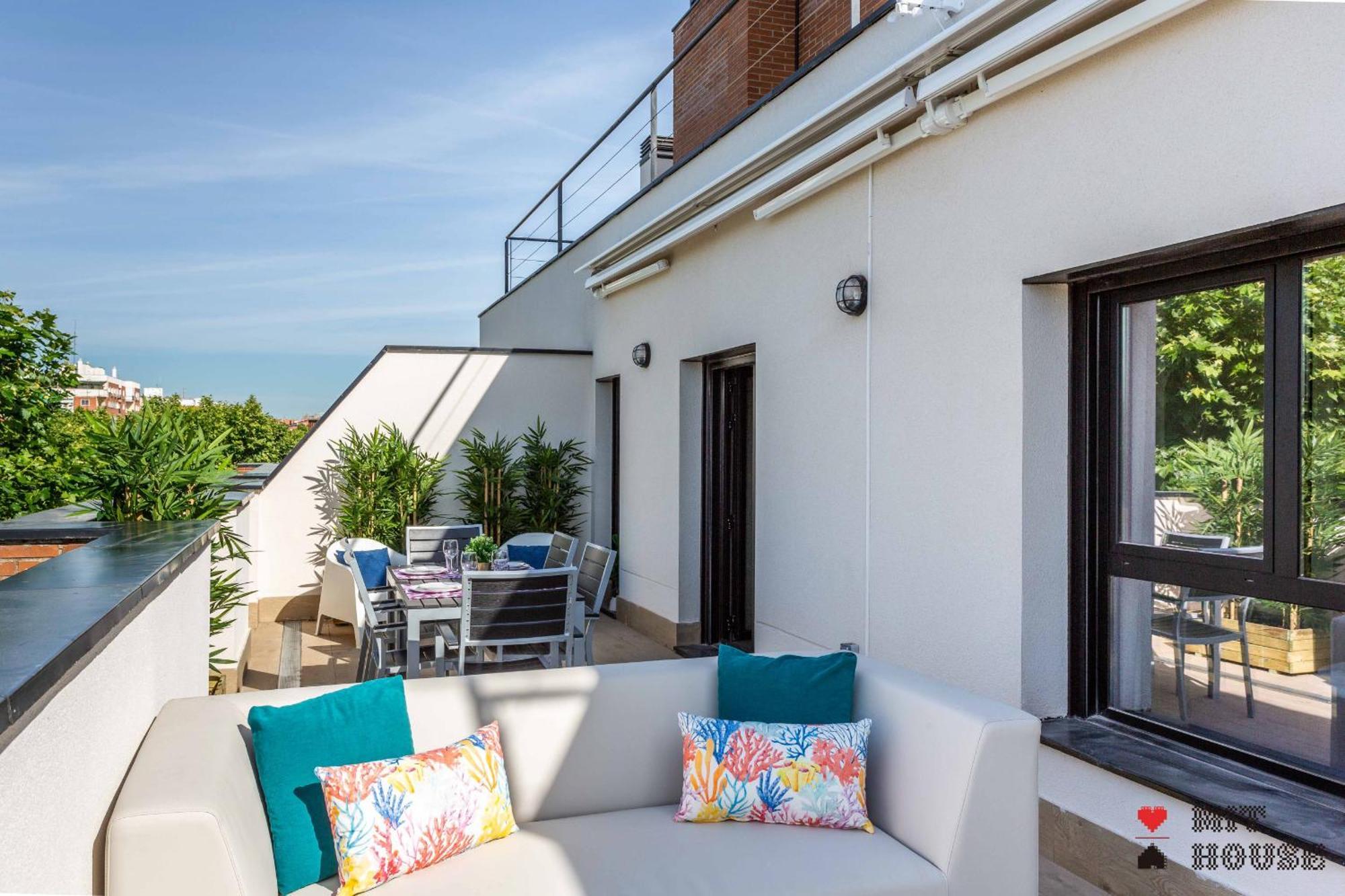 Mit House Antonio Lopez En