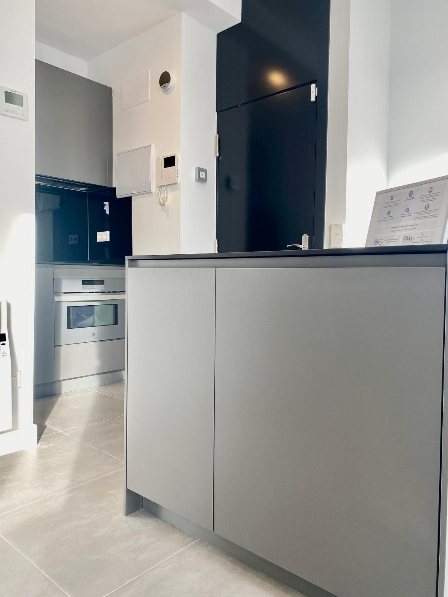 Charming Urban La Latina Apartment Madrid
