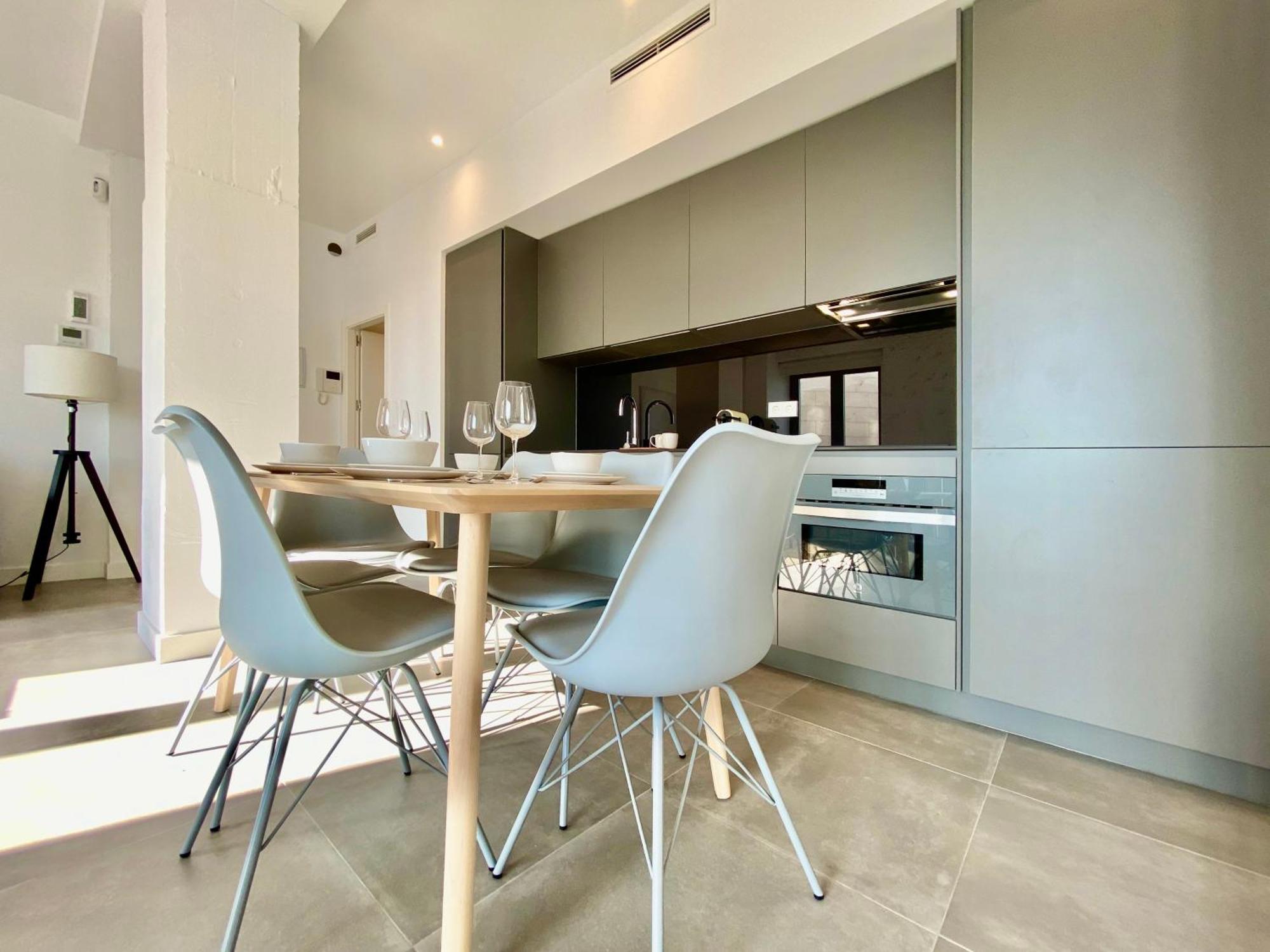 Charming Urban La Latina Apartment Madrid