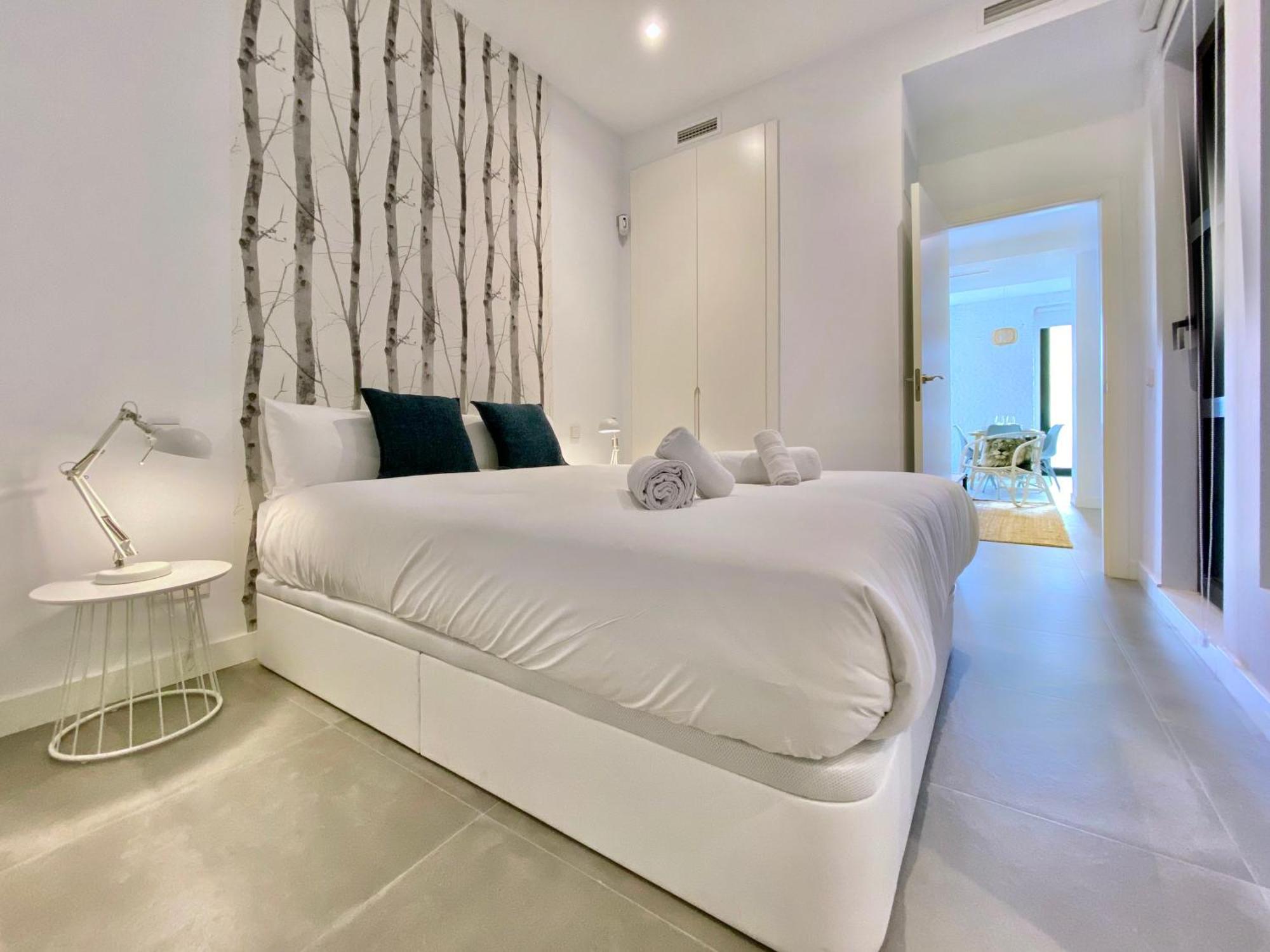 Charming Urban La Latina Apartment *