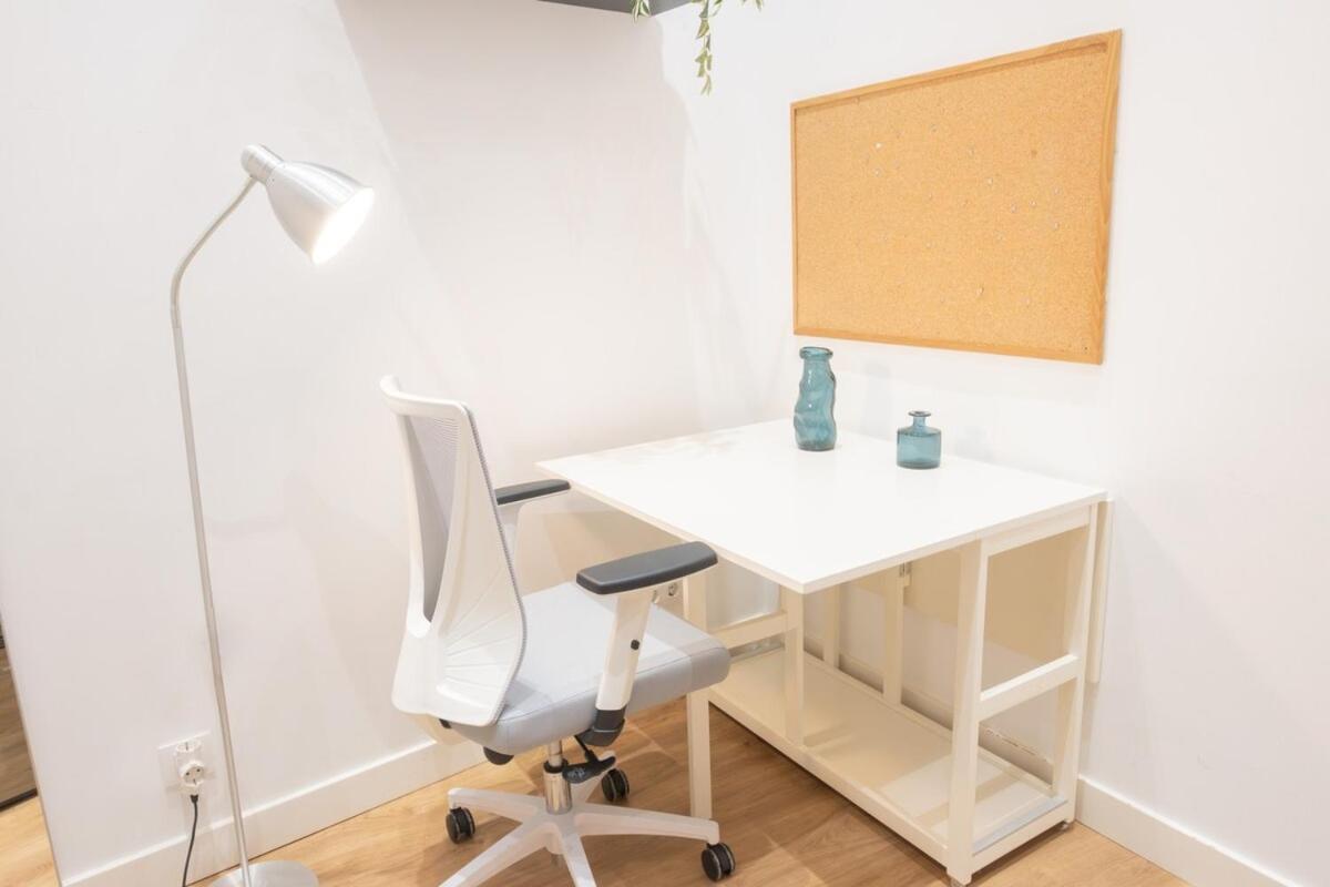 Temporary And Practical Modern In Chamberi Temporal Var12 Apartment