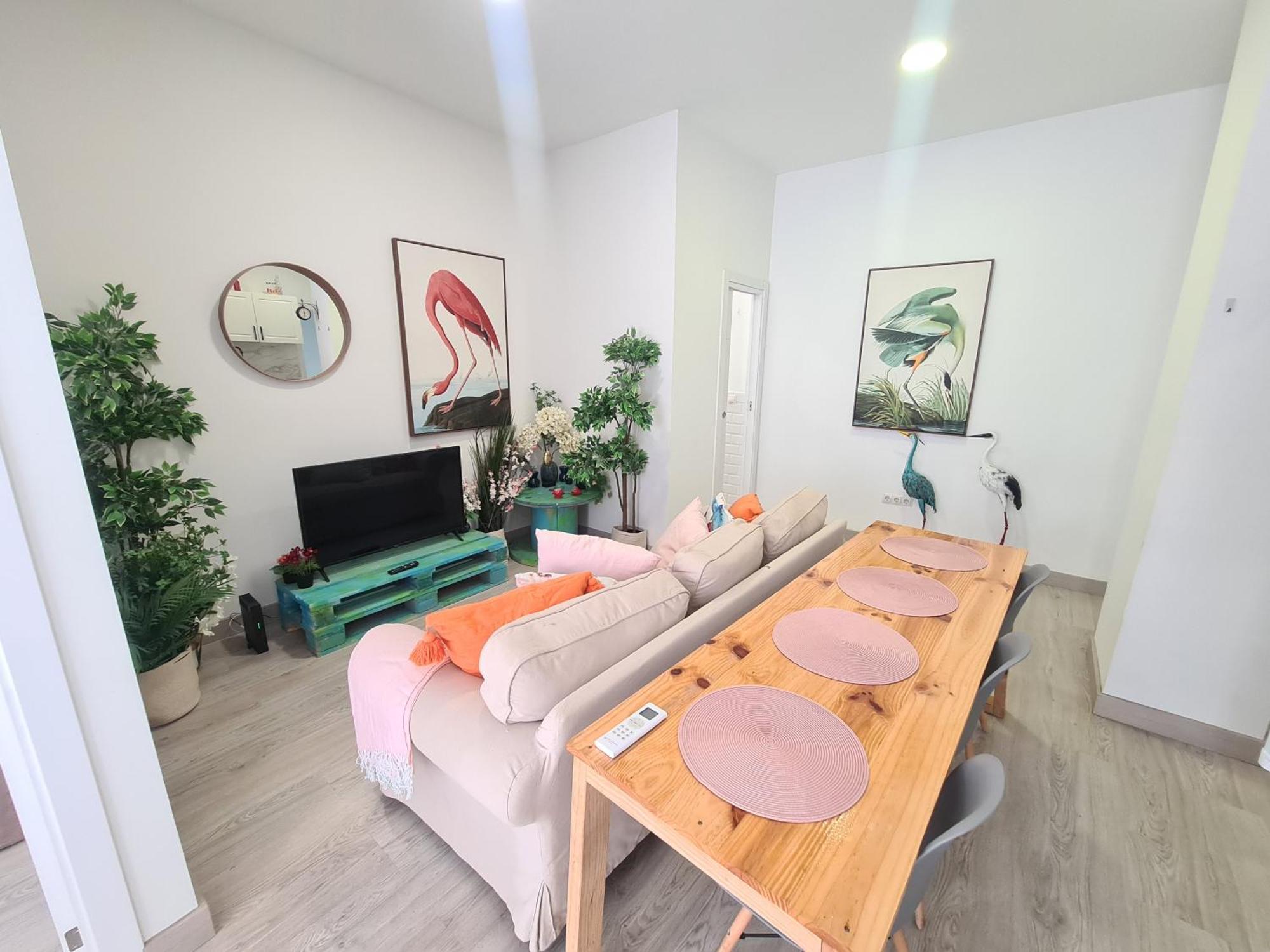 4 - 3 Banos - 8pax - Linea 5 De Metro Apartamento