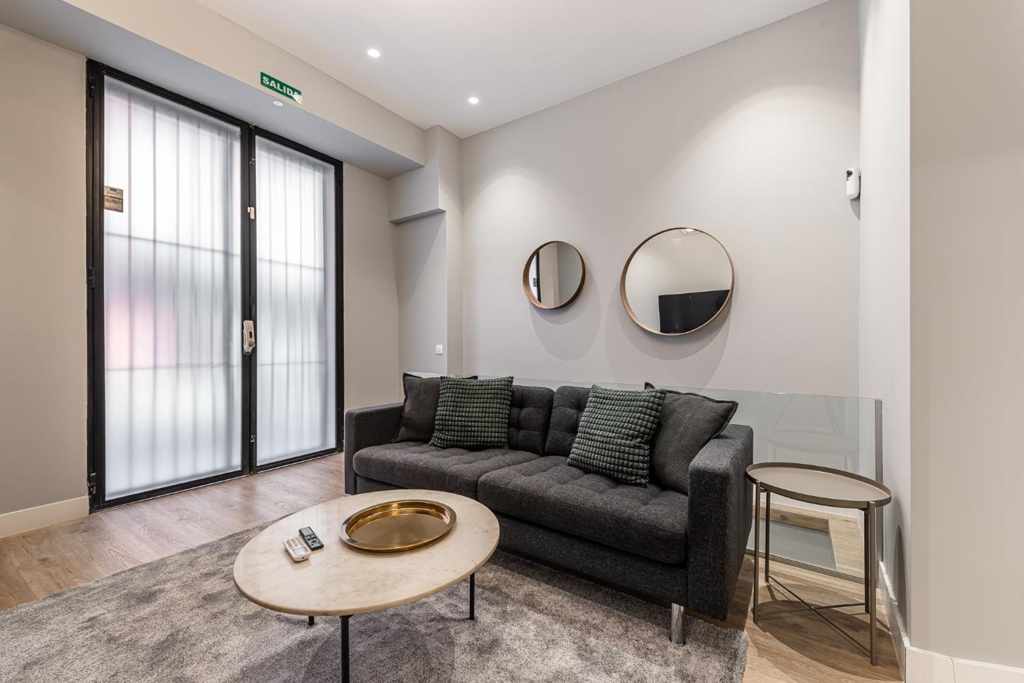 Apartamento Waou Essence Iii Tirso De Molina - Corta Duracion