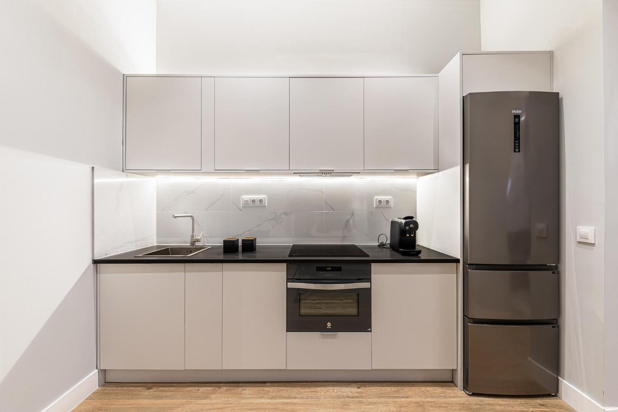 Apartamento Waou Essence Iii Tirso De Molina - Corta Duracion *