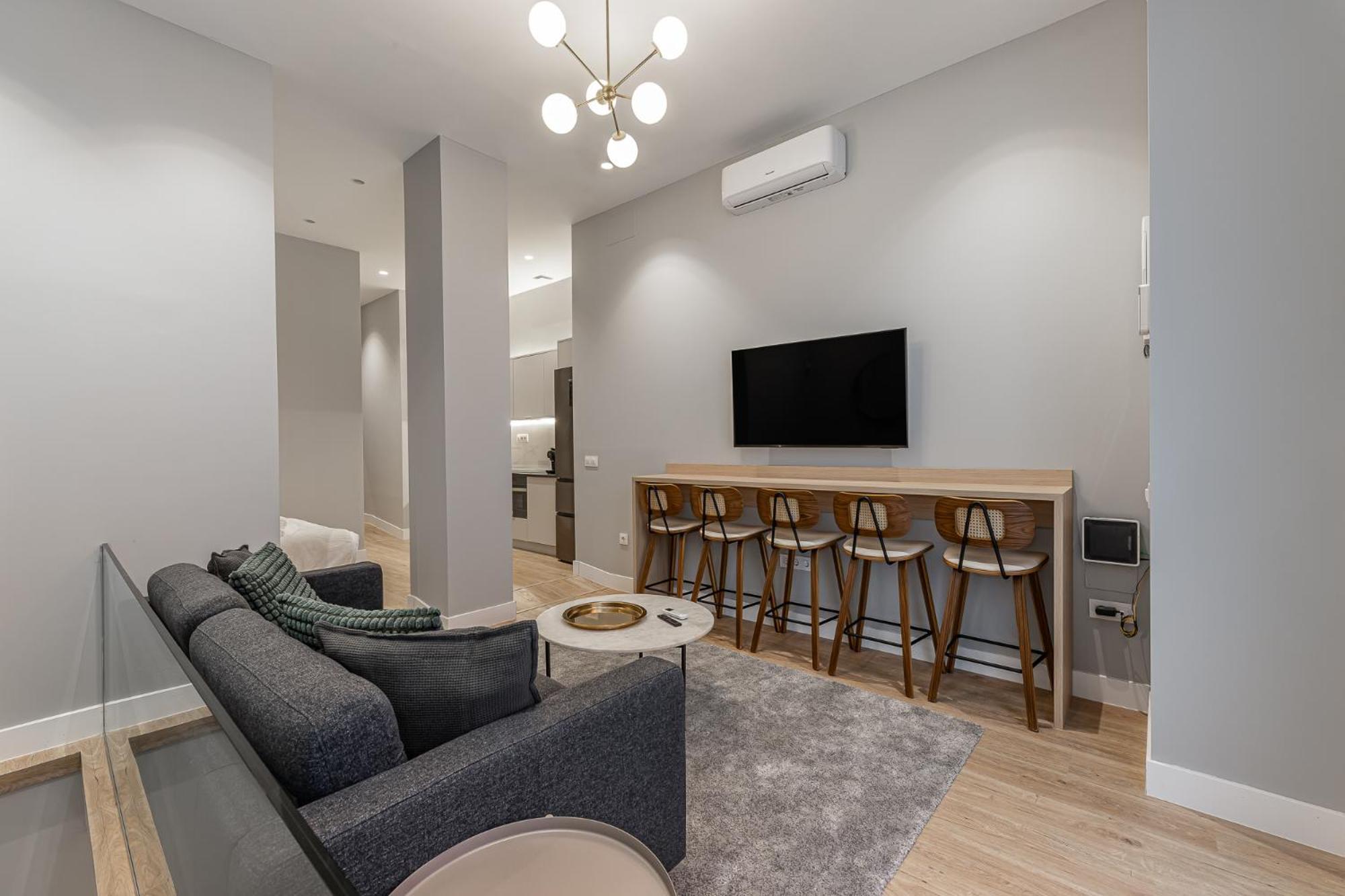 Apartamento Waou Essence Iii Tirso De Molina - Corta Duracion