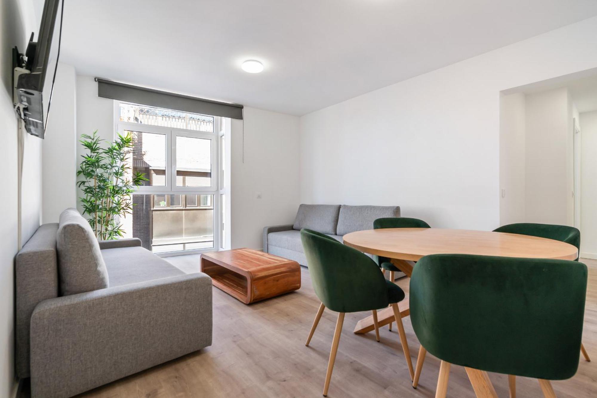 Inteligentes En Vallecas Apartment *