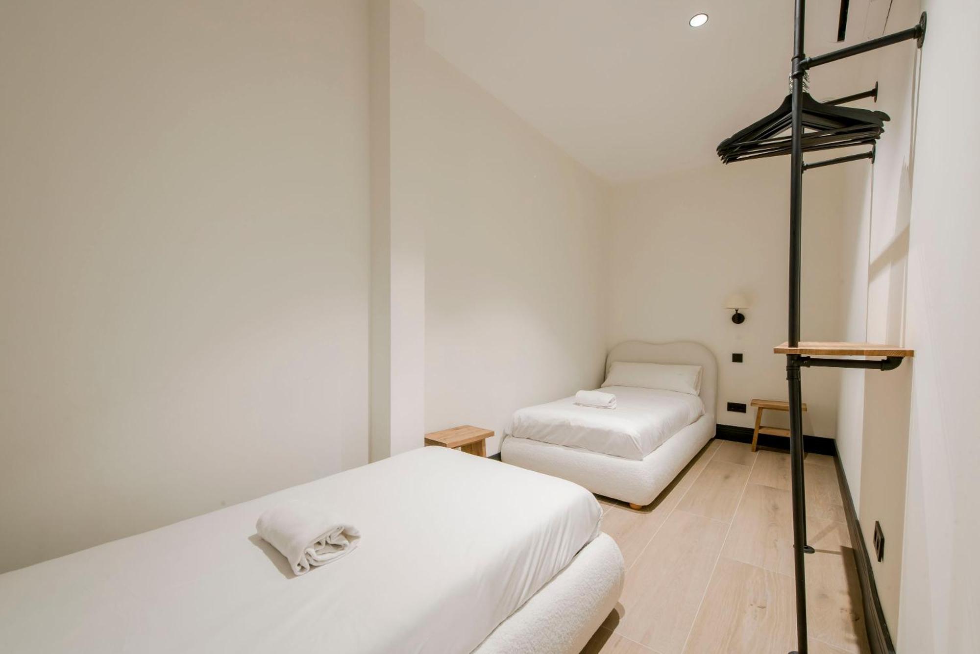 Dulce Retiro 7, Ven A Duque De Rivas 8 E3 Apartment