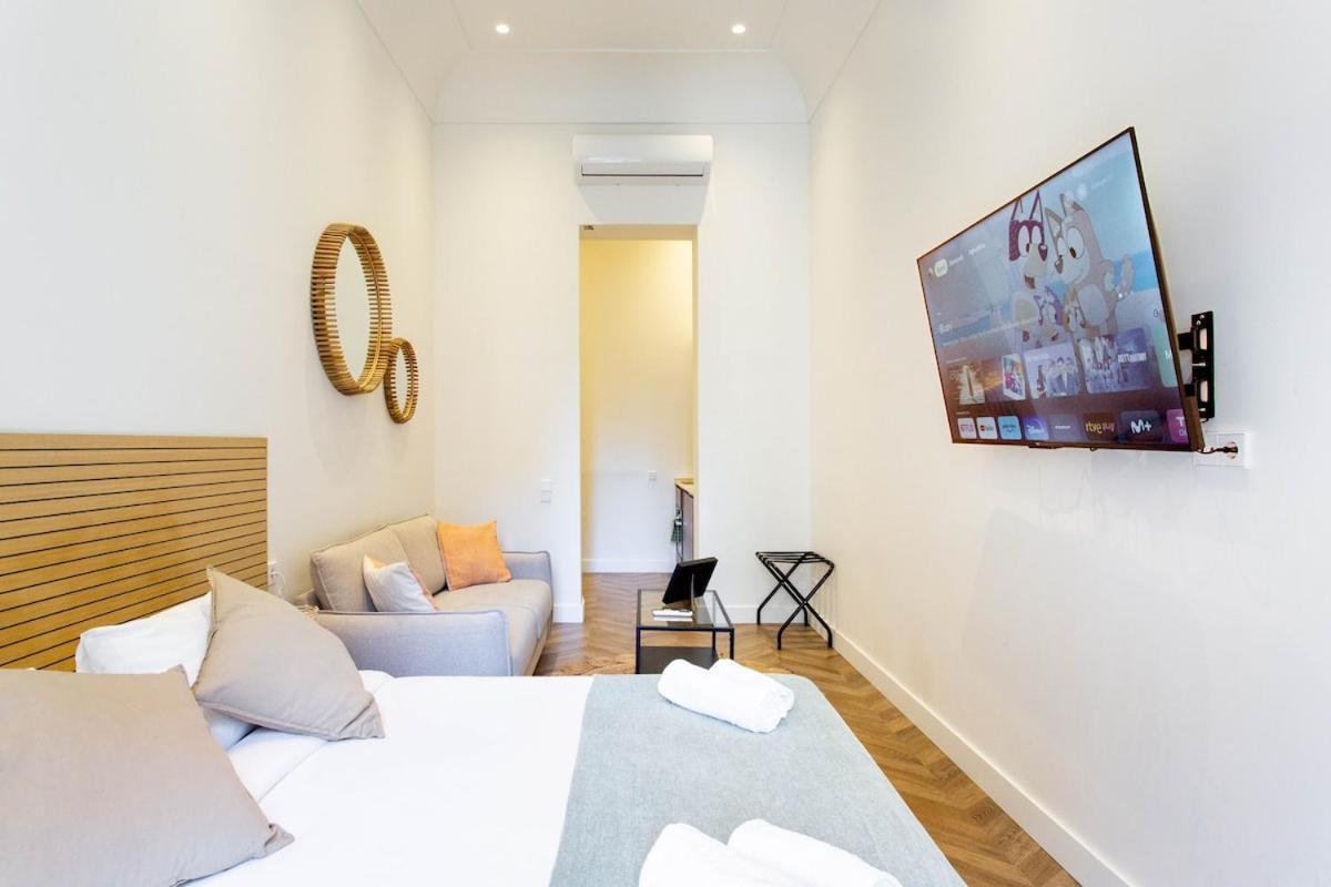 1- Premium In Puerta Del Sol * Madrid