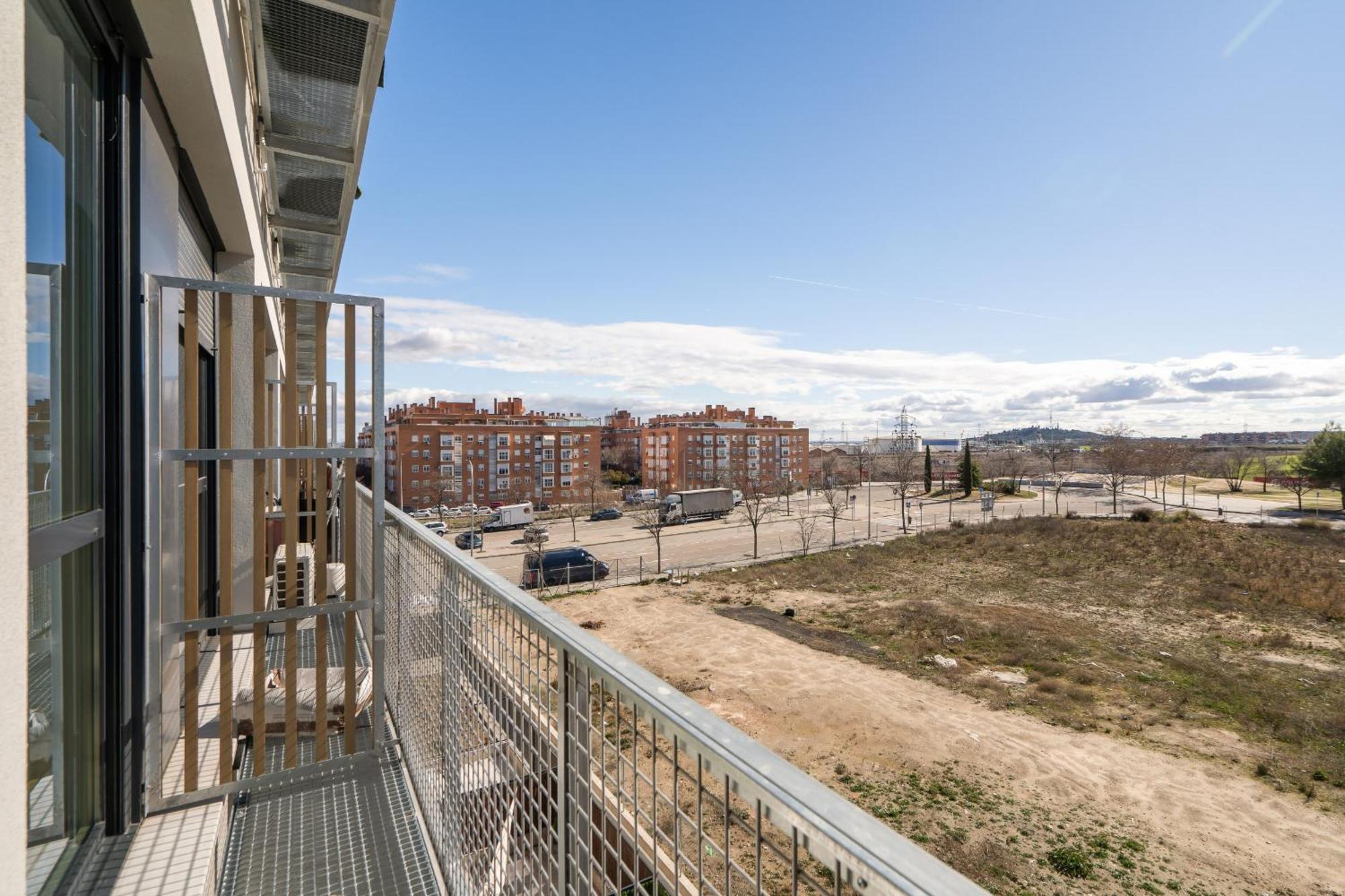 Apartamento Loft Reformado Industrial Con Garaje Alquiler Temporal Madrid