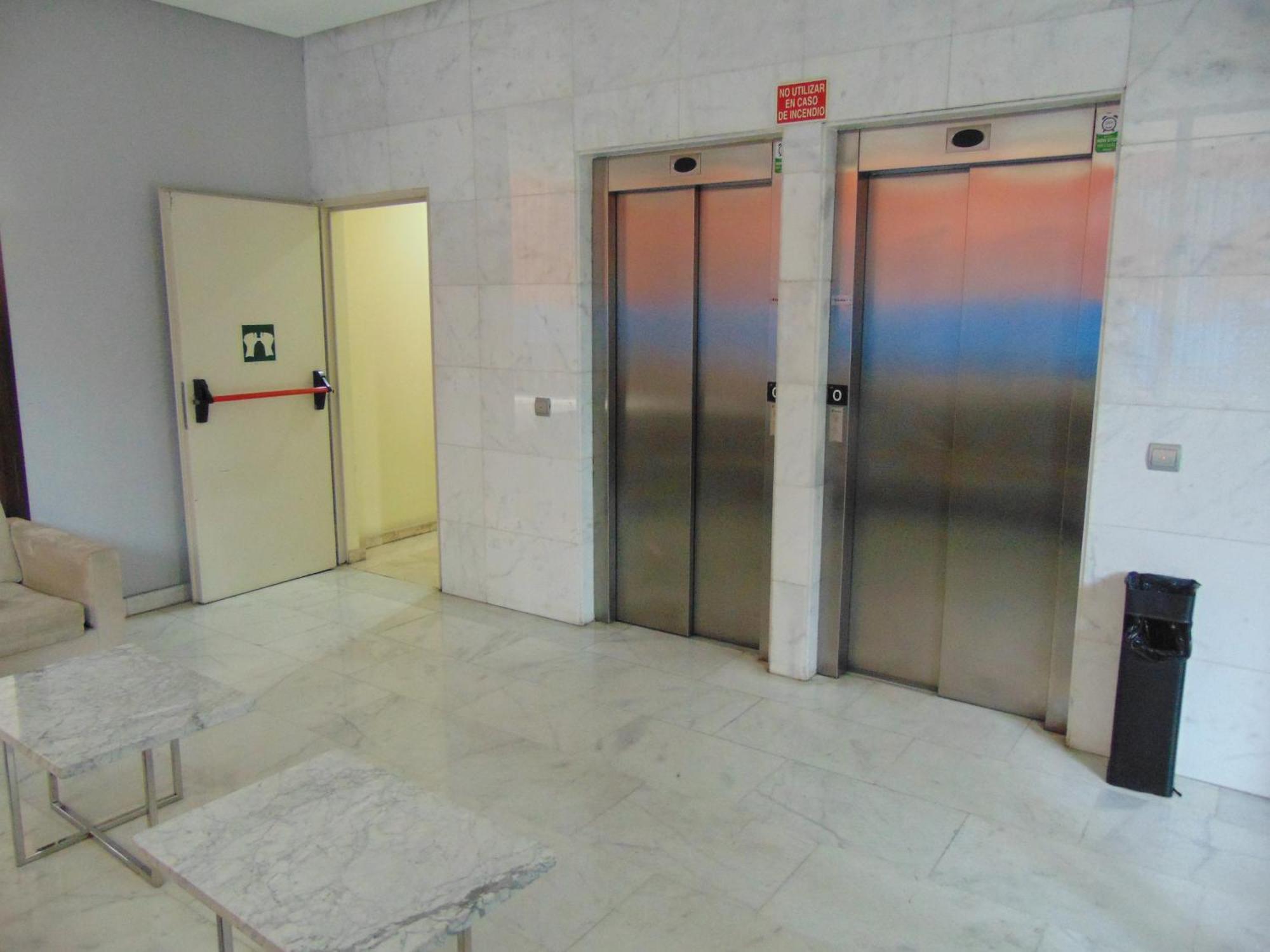 Airport Plenilunio Beige Apartamento Madrid