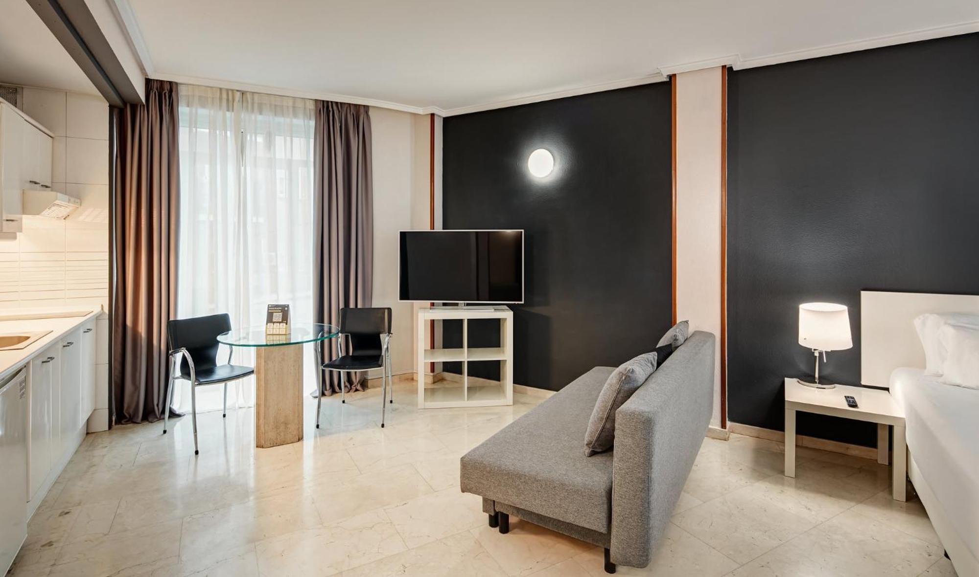 Apartahotel Sercotel Togumar 3*
