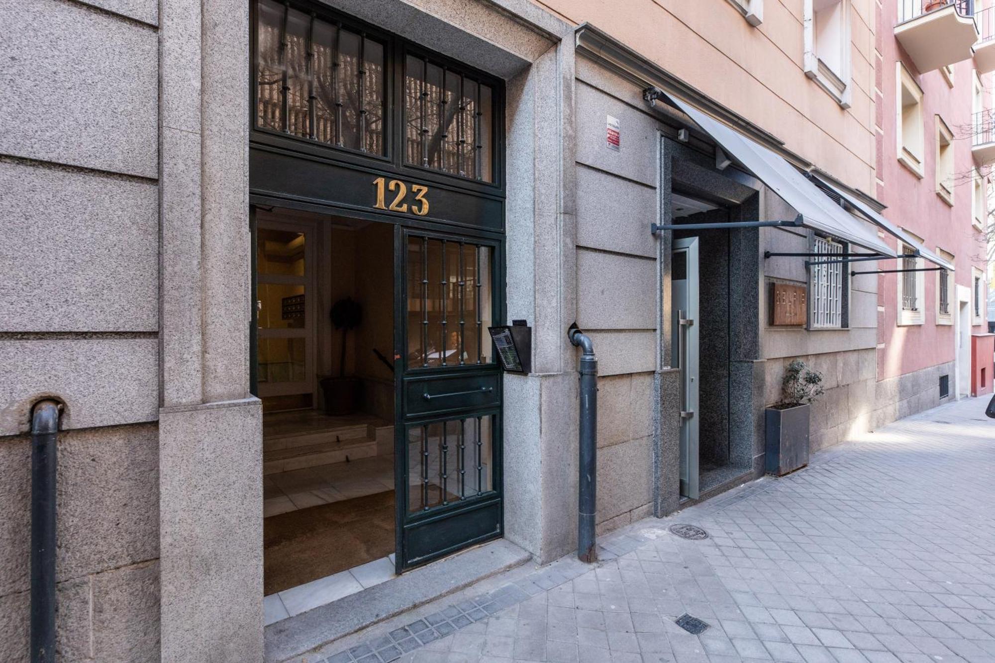 Montaber - La Paz Market * Madrid