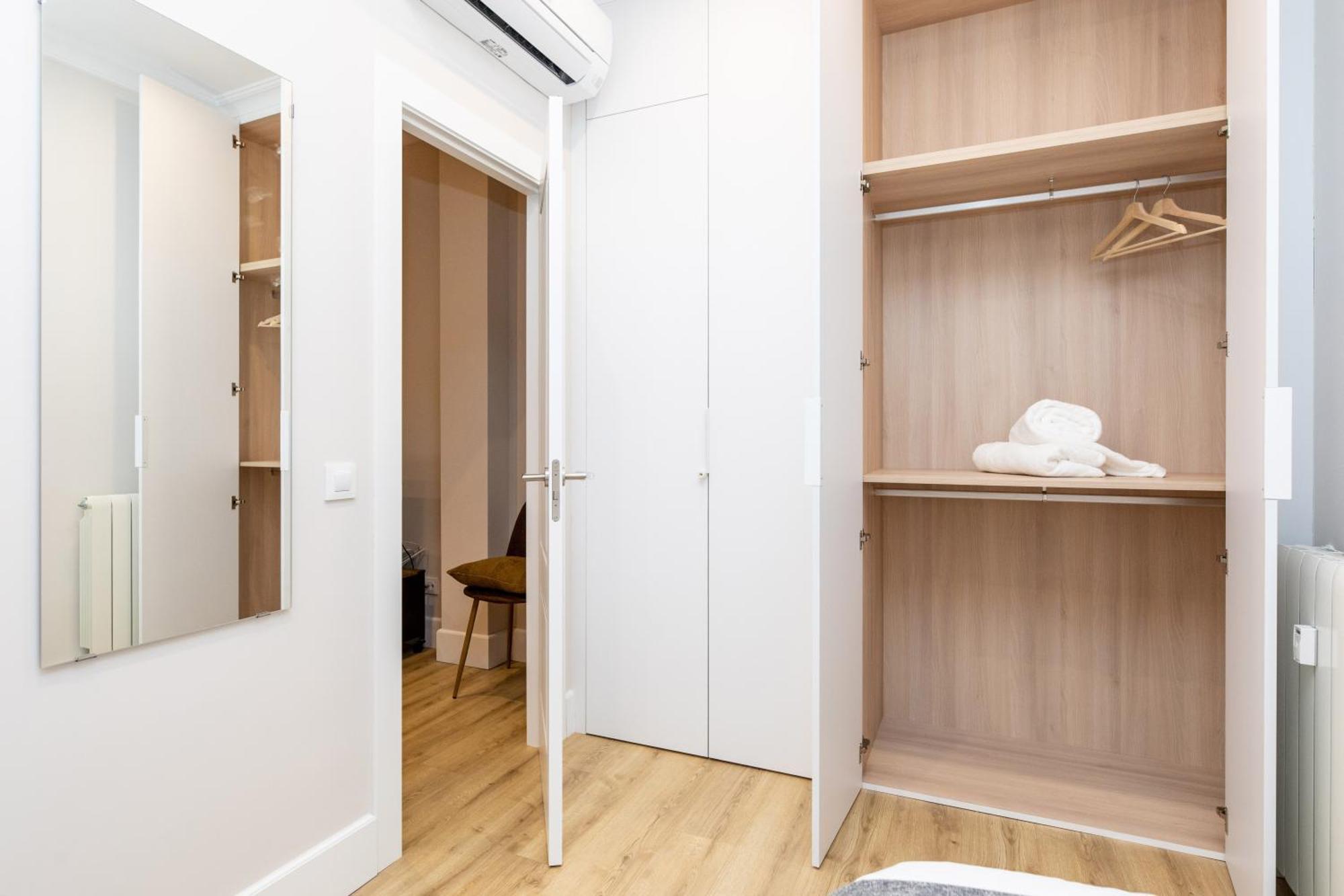 Montaber - La Paz Market Apartamento Madrid