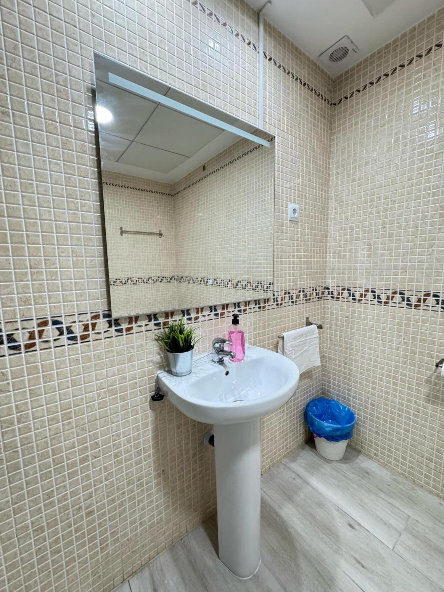 Apartment Luminosos Pozuelo A 8 Minutos De Palacio Real *