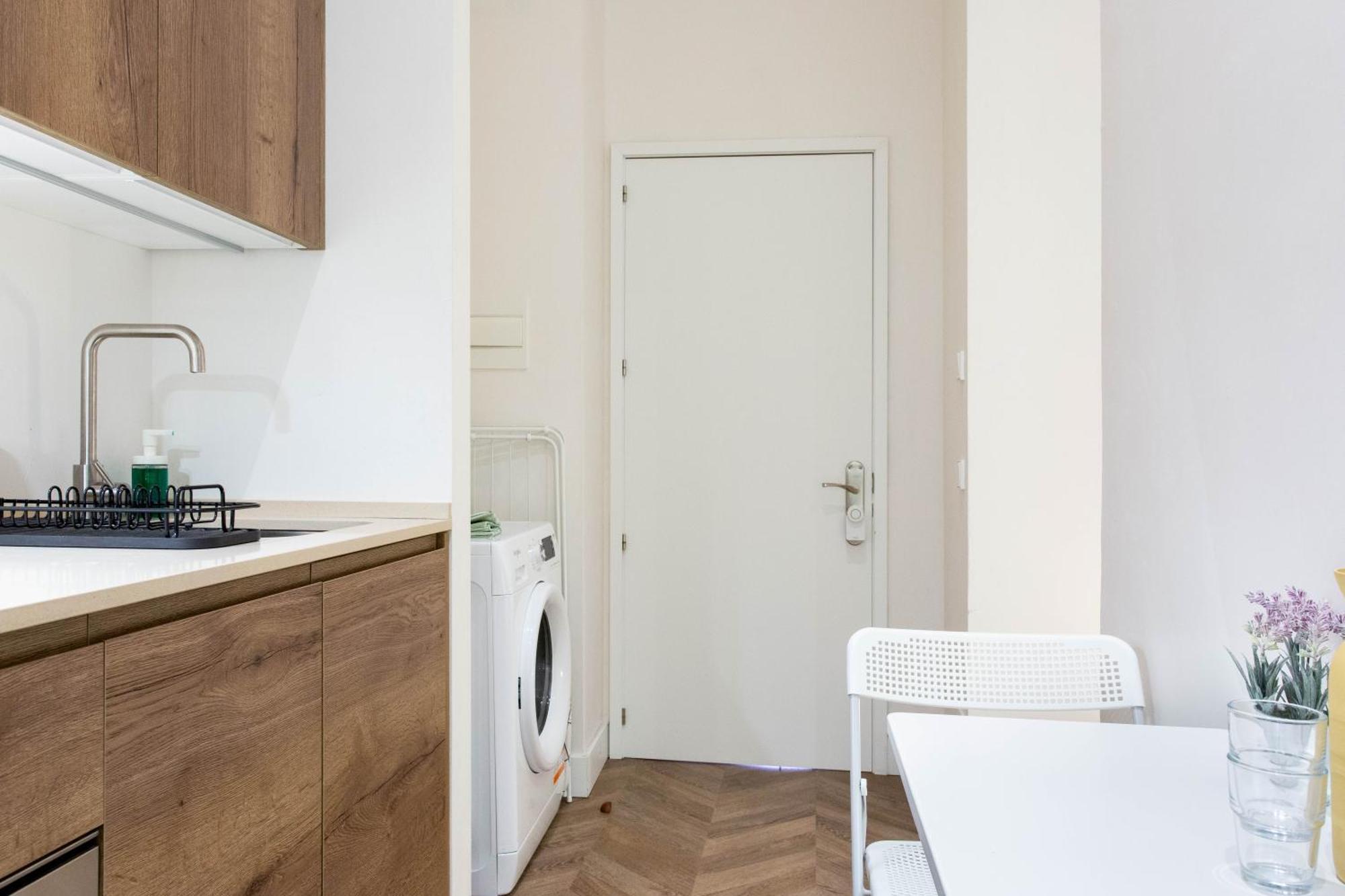 4- Hotel-style In Puerta Del Sol Madrid