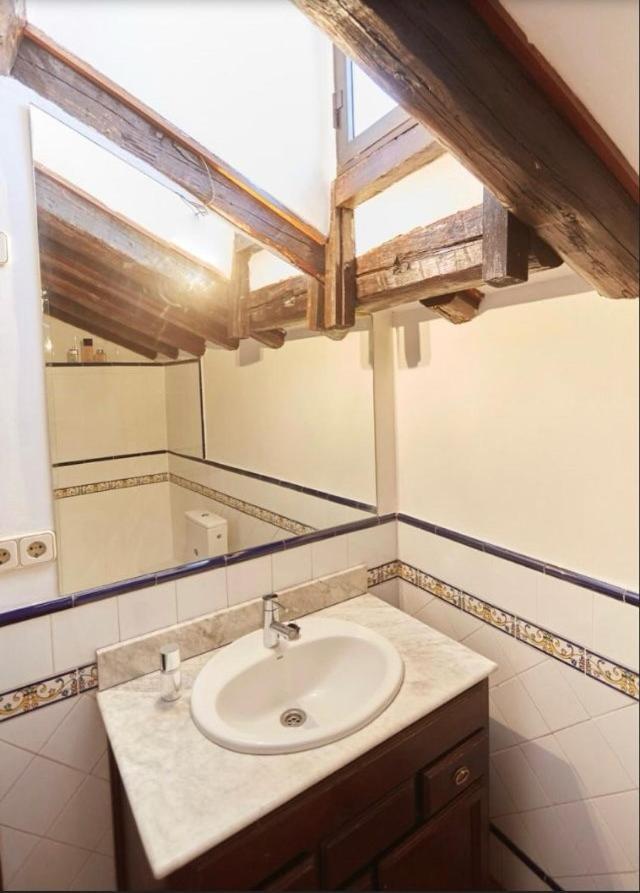 Apartamento ático Duplex Con Terraza En Puro Centro, 2 A 8 Pax Madrid