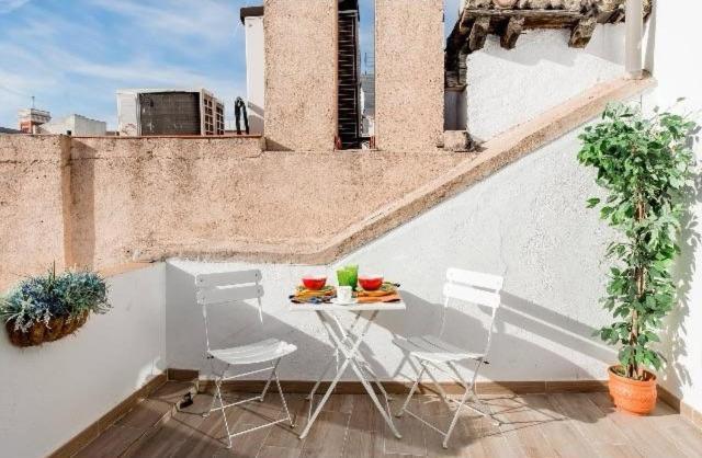ático Duplex Con Terraza En Puro Centro, 2 A 8 Pax * Madrid