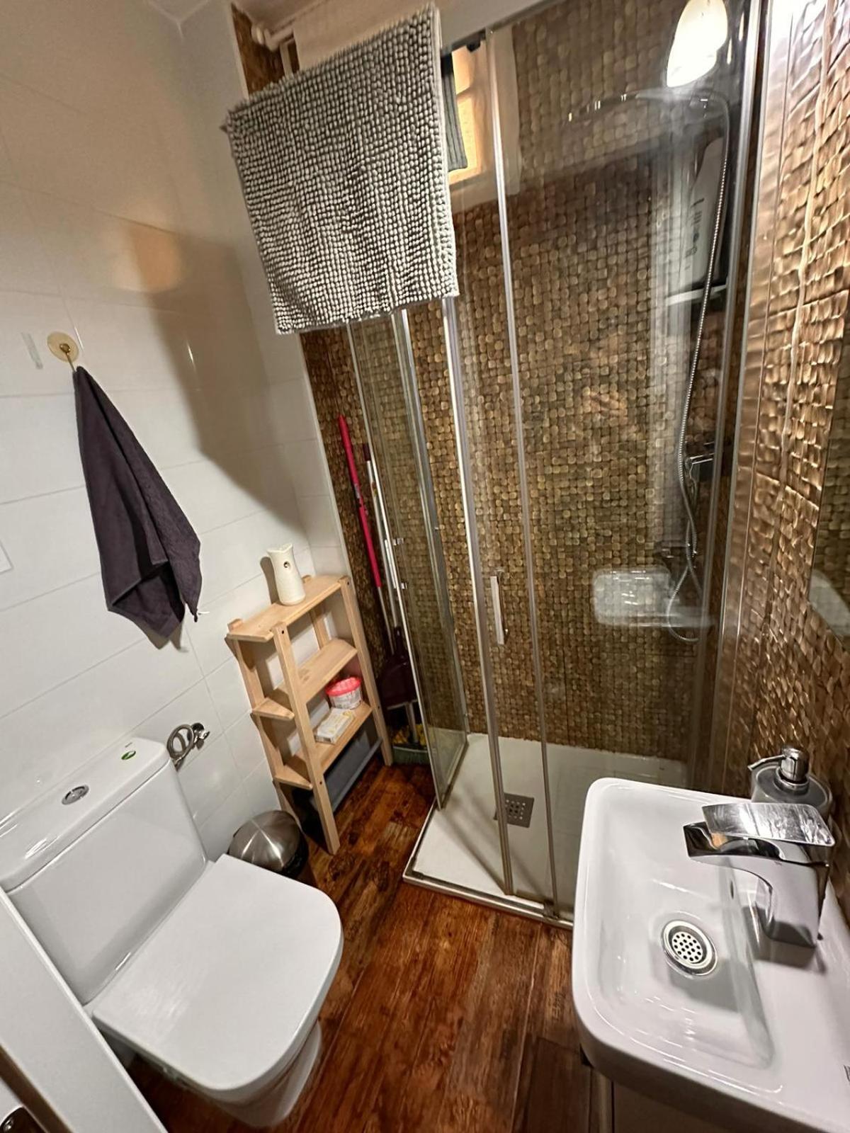 Casa Centrica, En Barrio Bohemio Apartamento Madrid