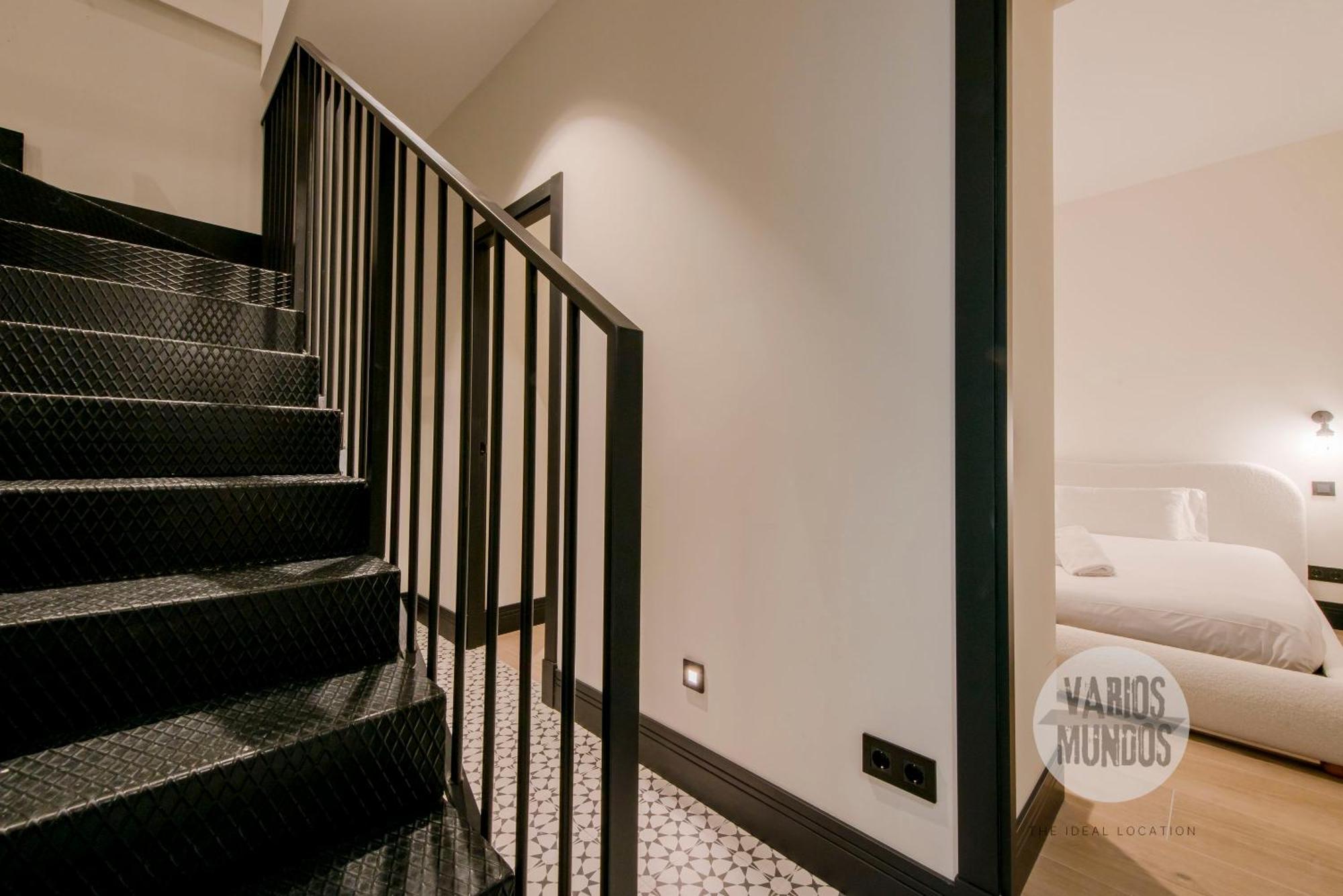 Duque De Rivas 1 To 10pax Apartment Madrid