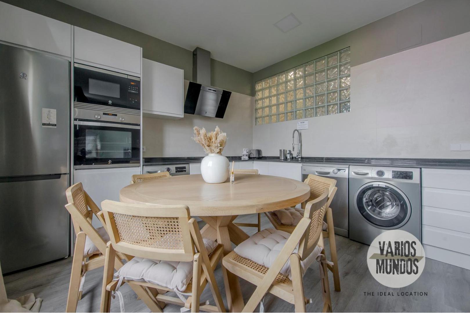 Apartamento Espaciosa Y Elegante 9, Conoce Toledo 77 *