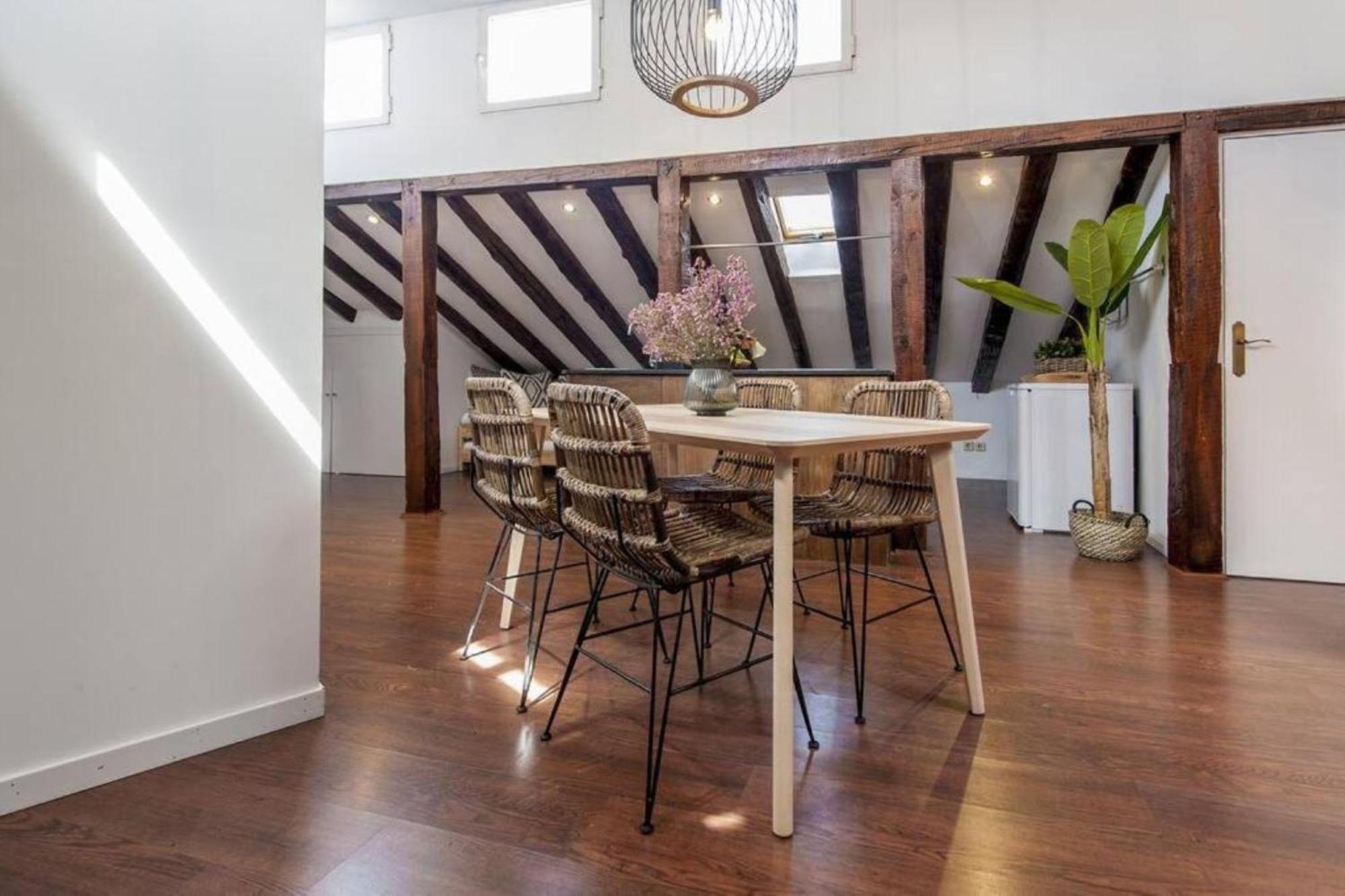Apartamento Atico Luminoso Y Acogedor Junto A Plaza Mayor *