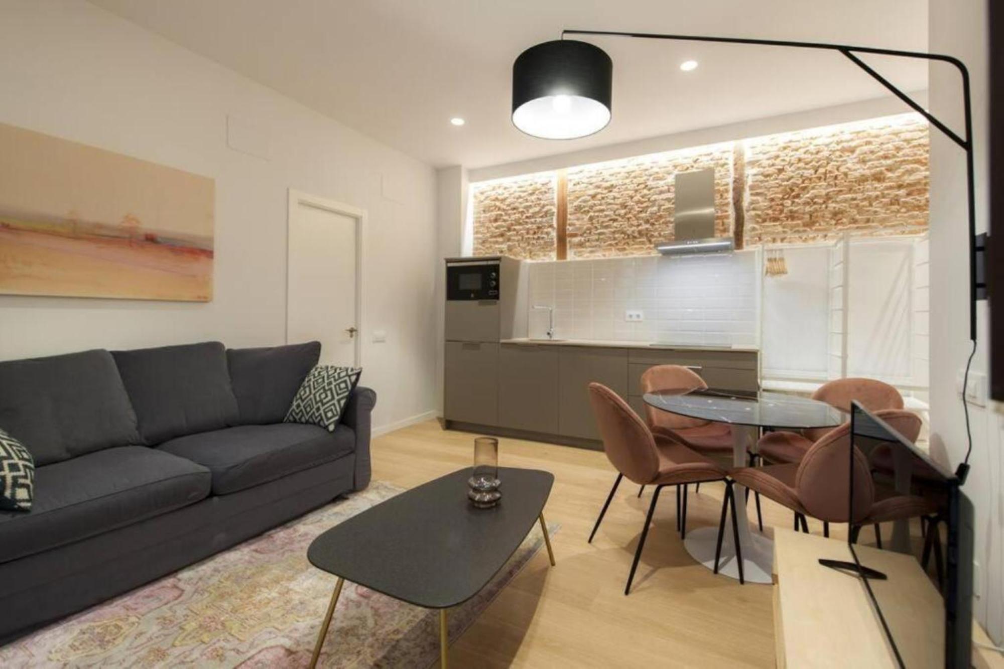 La Latina Hub Perfect Location Mad Madrid