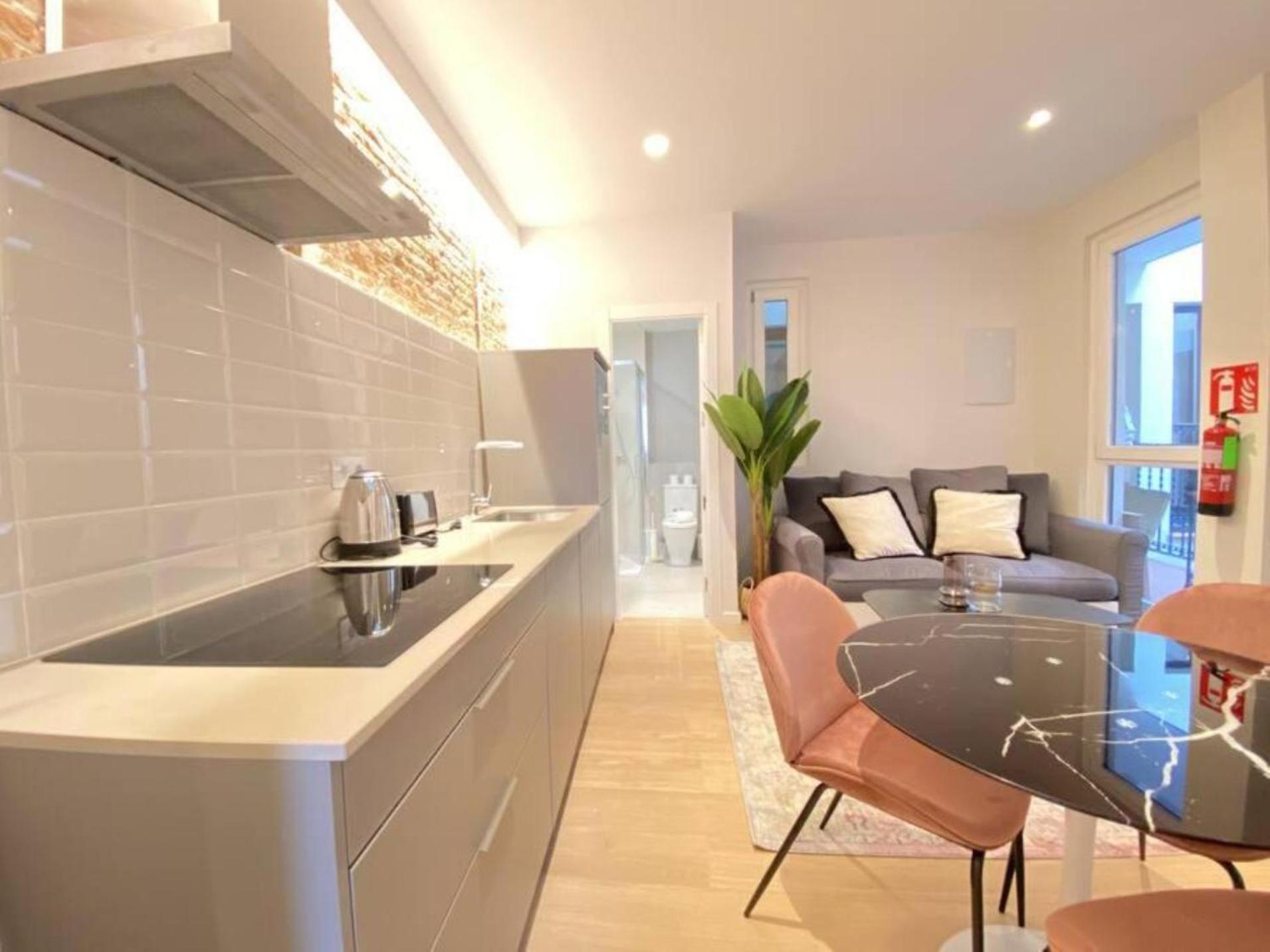 Apartment La Latina Hub Perfect Location Mad Madrid