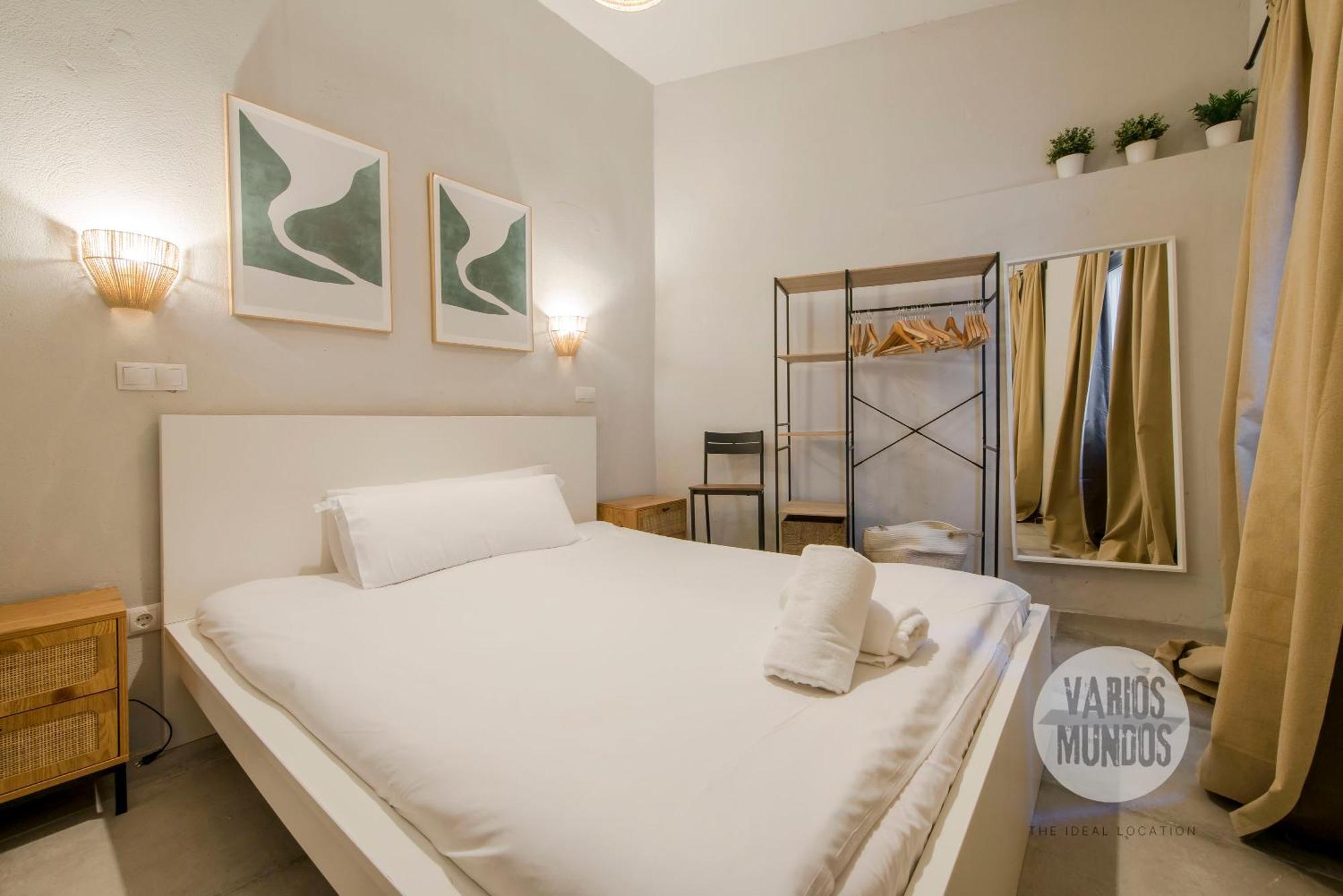 Rustic Cool Interior Design En Plaza Espana Al Pie De Gran Via Madrid