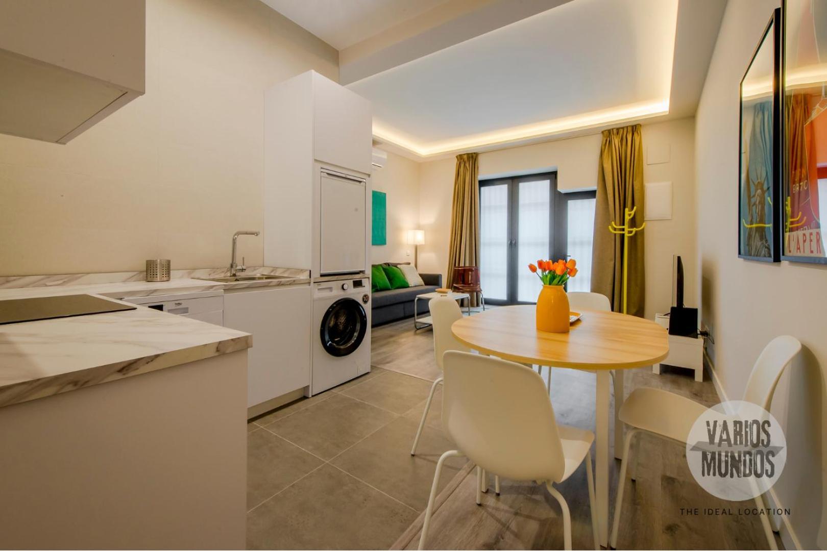 Vive La Esencia Madrilena 6 En Santa Ana 6 Apartamento Madrid