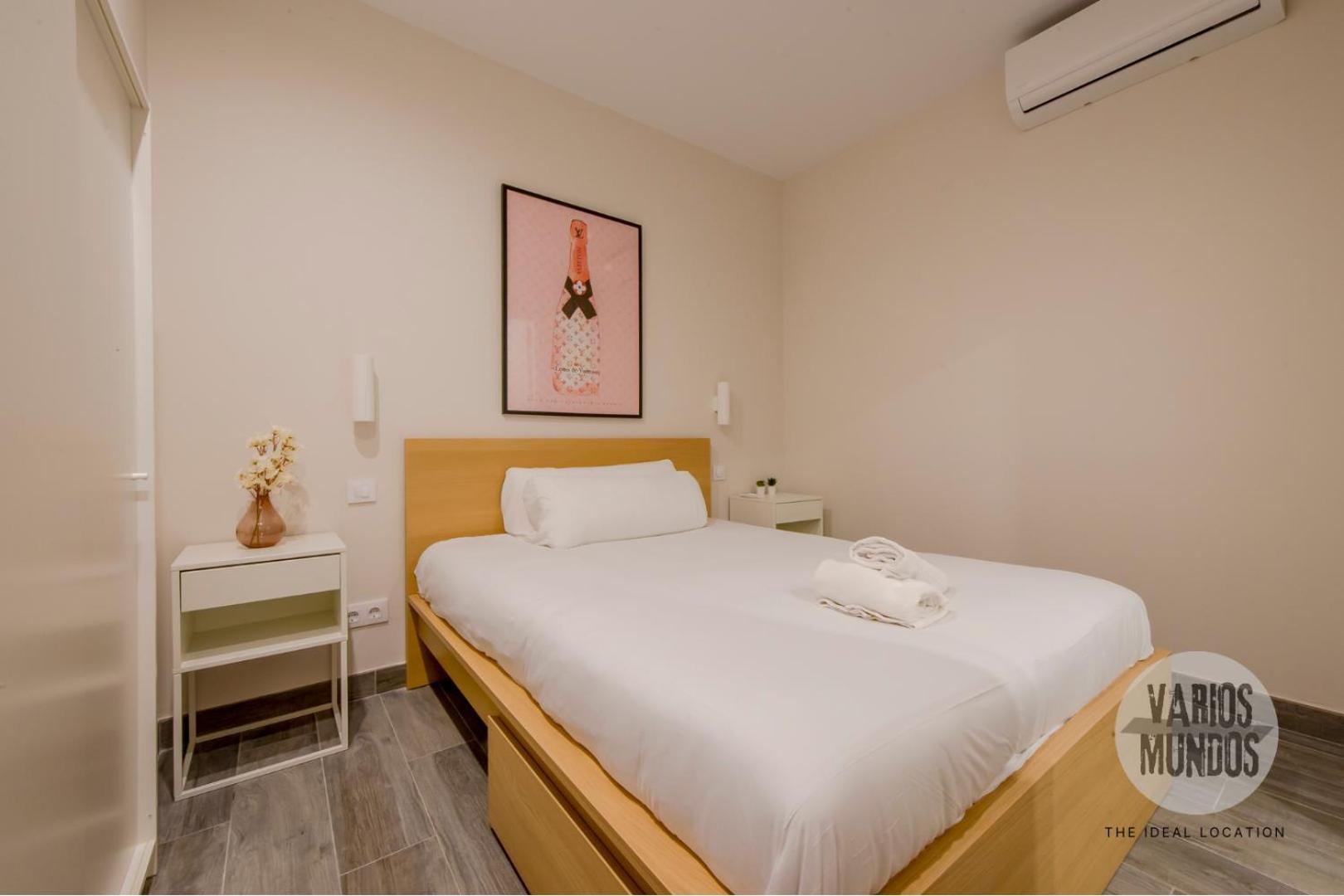 Apartamento Vive La Esencia Madrilena 6 En Santa Ana 6 *