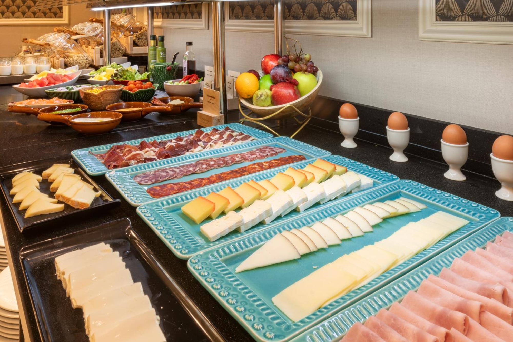 Catalonia Cortes Hotel 4*
