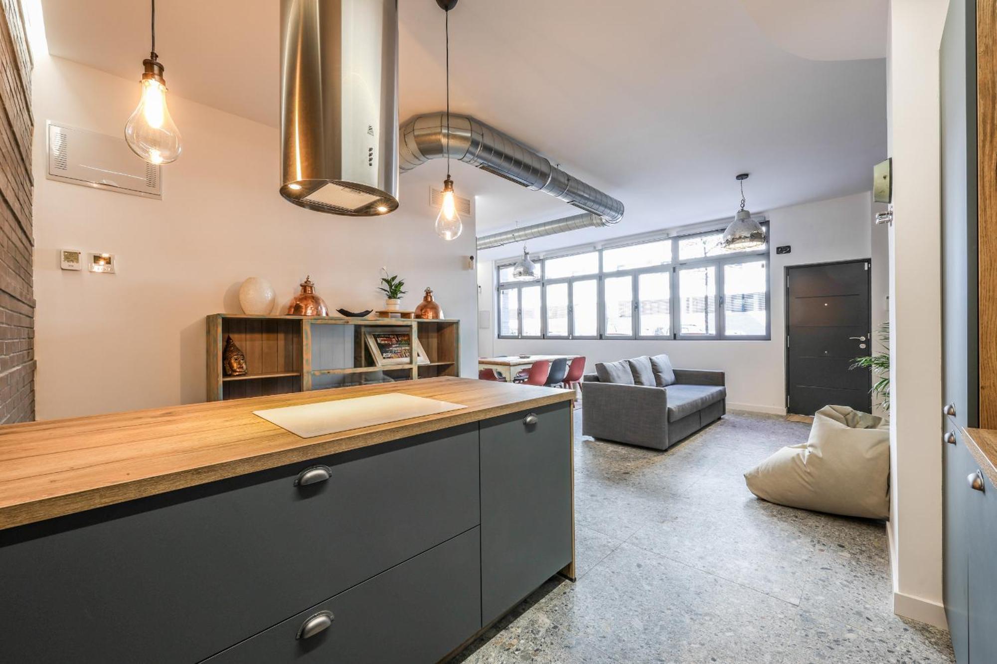 Exclusivo Totalmente Reformado Alquiler Temporal Apartamento Madrid