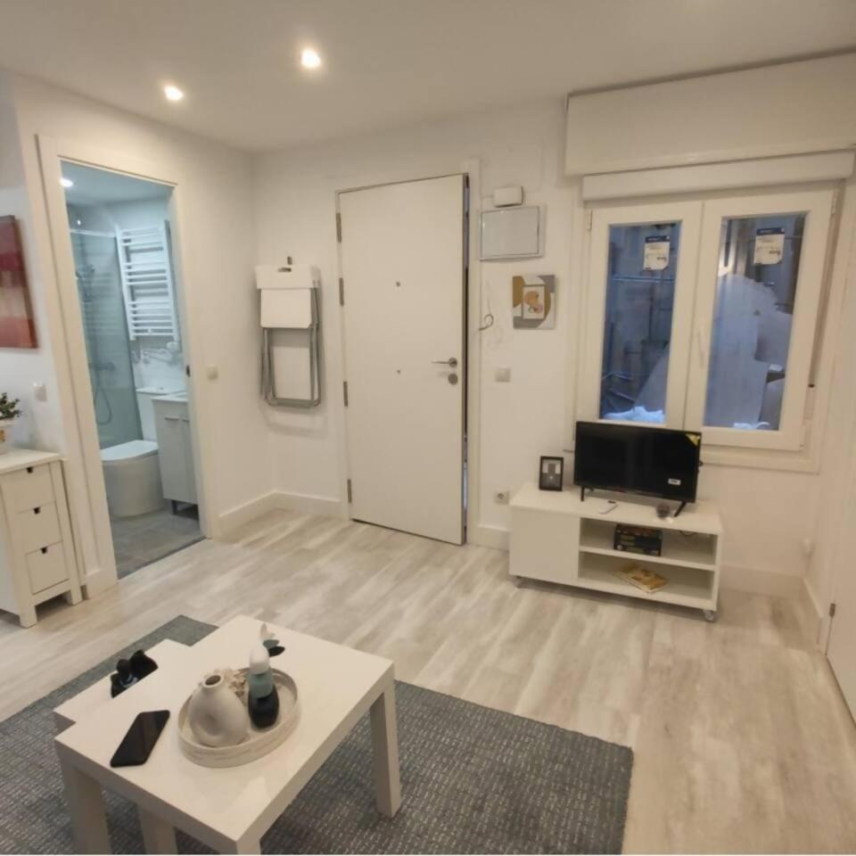 Brand New Amazing Flat In Lavapies Apartment *