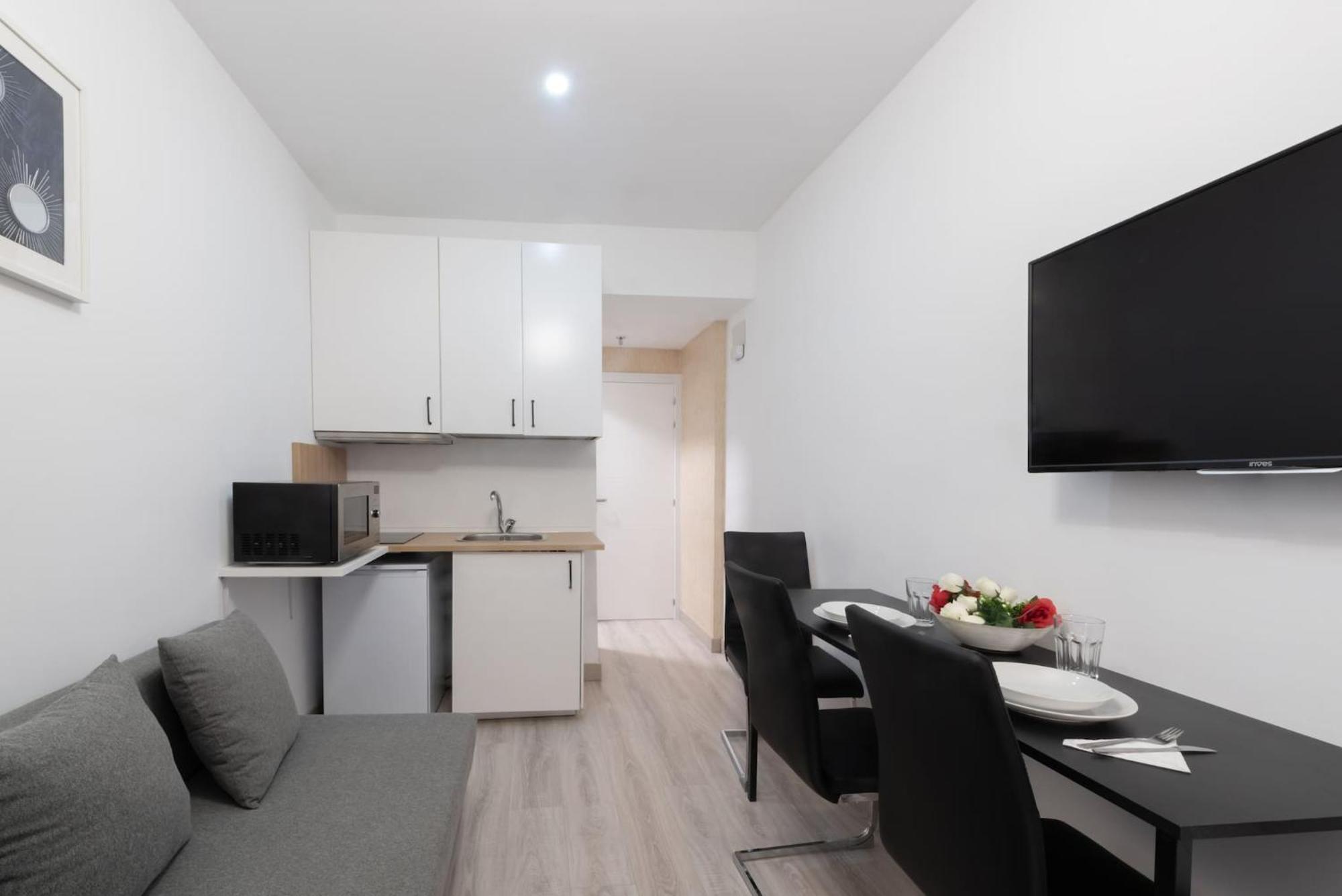 Apartamento Day Borrego Centro Gran Via Sol Malasaña Madrid