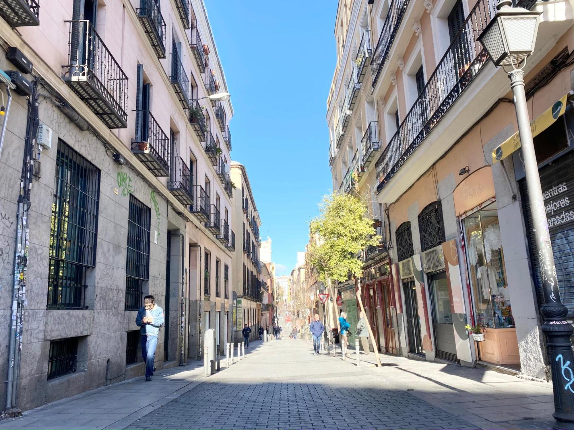 Apartment Petit Estudio En , Centro, 2 Pax, Wi-fi & Tv