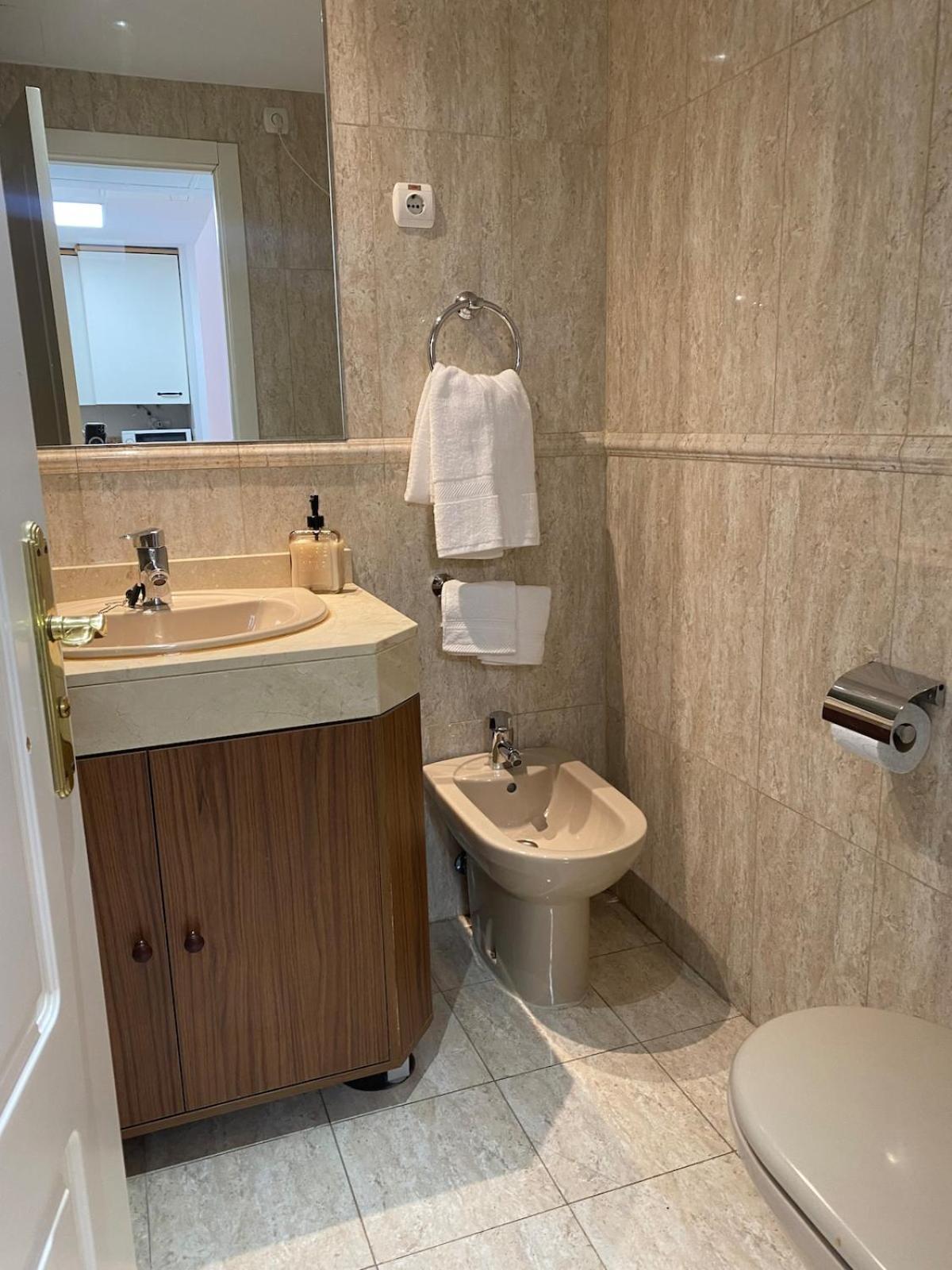 Apartamento Aeropuerto - Ifema 2 Madrid