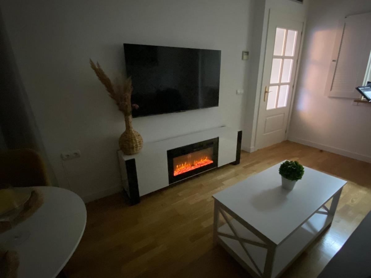Aeropuerto Ifema 1 Apartamento