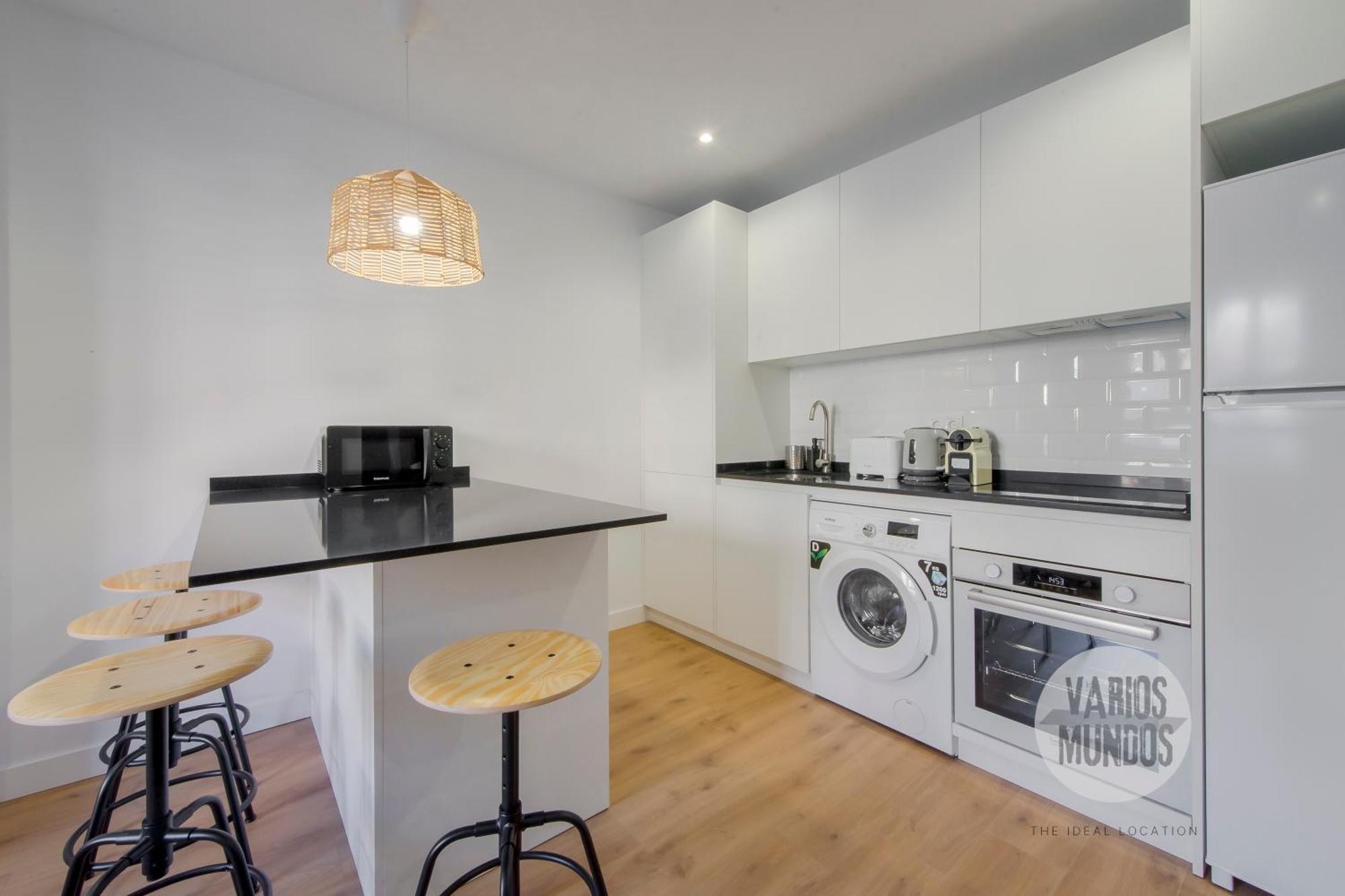 Apartment Descanso Con Parking 4, Vive La Latina