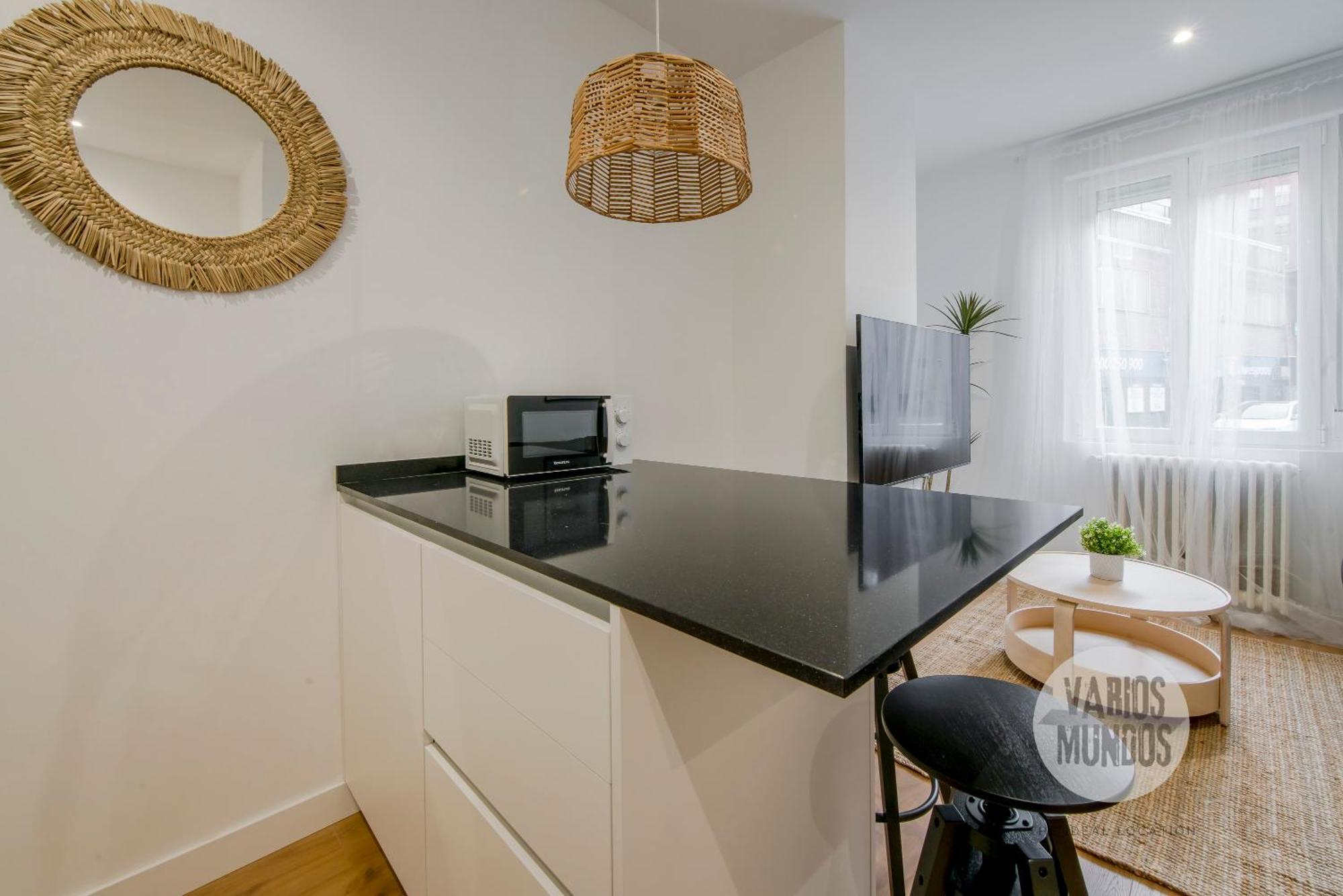 Retiro Con Parking 4, Vive La Latina Apartamento