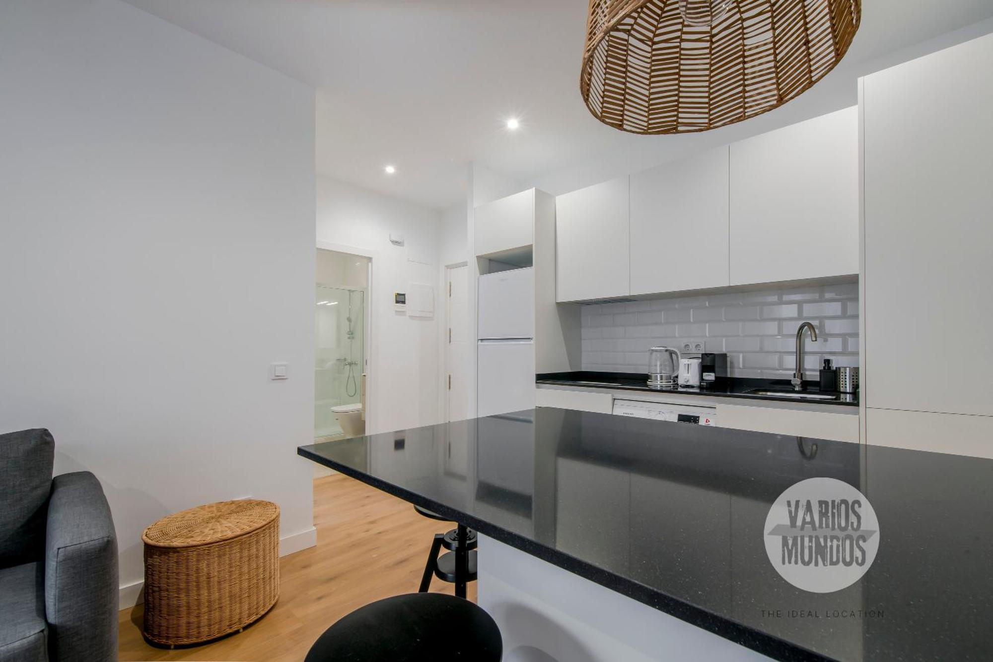 Retiro Con Parking 4, Vive La Latina Apartamento