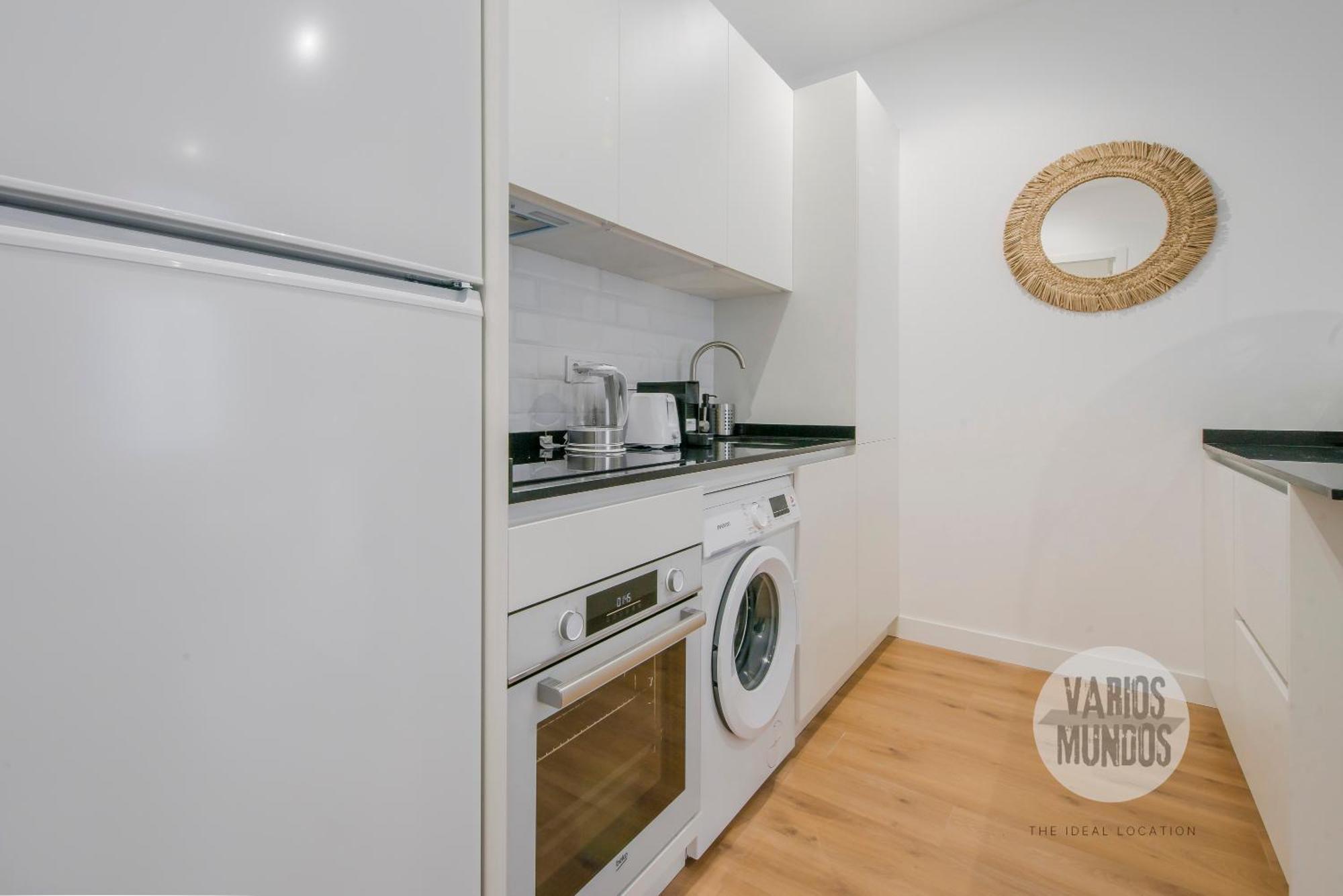 Apartamento Retiro Con Parking 4, Vive La Latina *