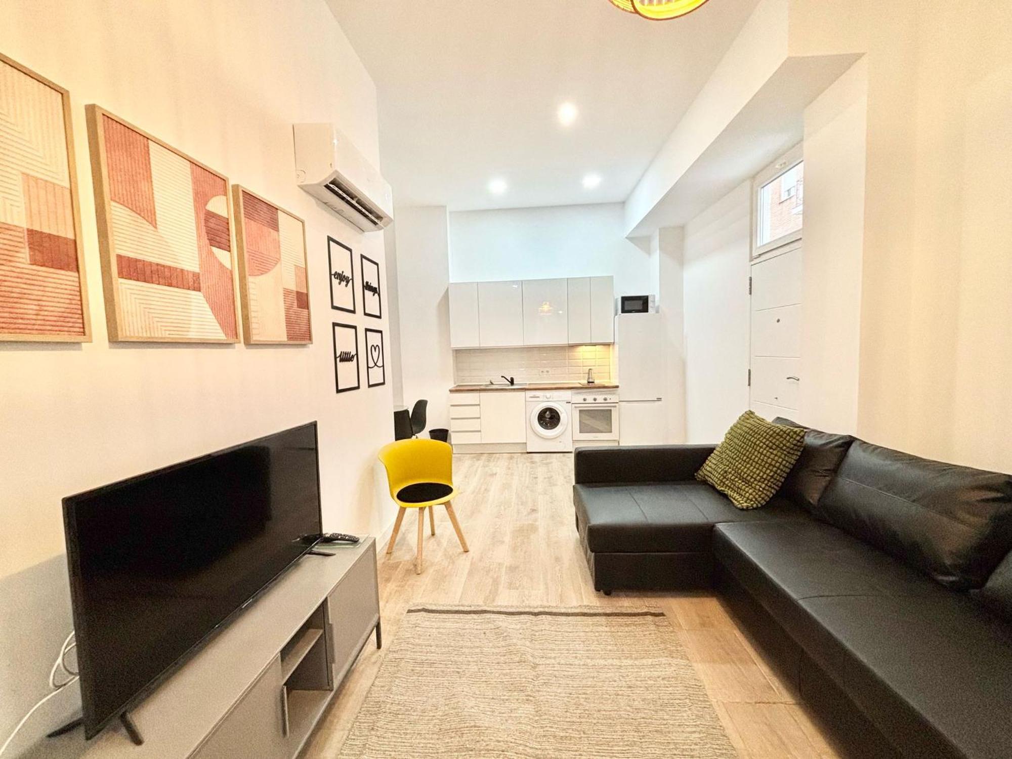 Apartamento Amch Renfe Asamblea De 02 *