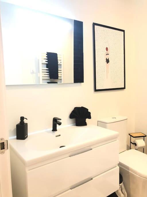 Oasis Urbano En El Corazon Financiero / Castellana Apartamento