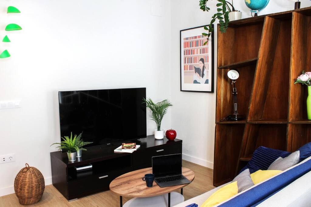 Oasis Urbano En El Corazon Financiero / Castellana Apartamento