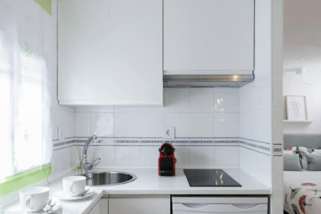 Cozy Apartmento In Lavapies-sal34 * Madrid