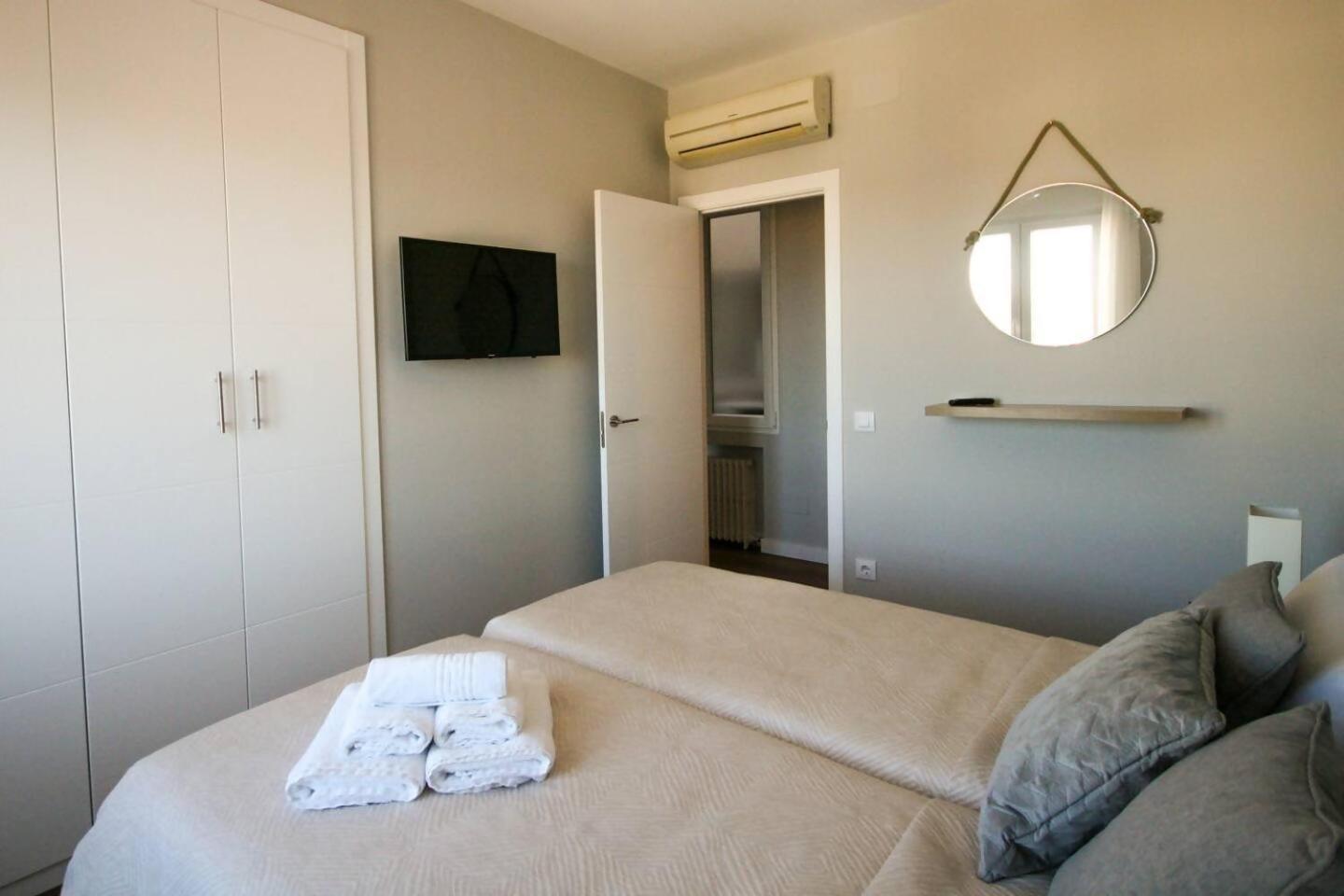 Apartamento Con Terraza Al Palacio Real Madrid