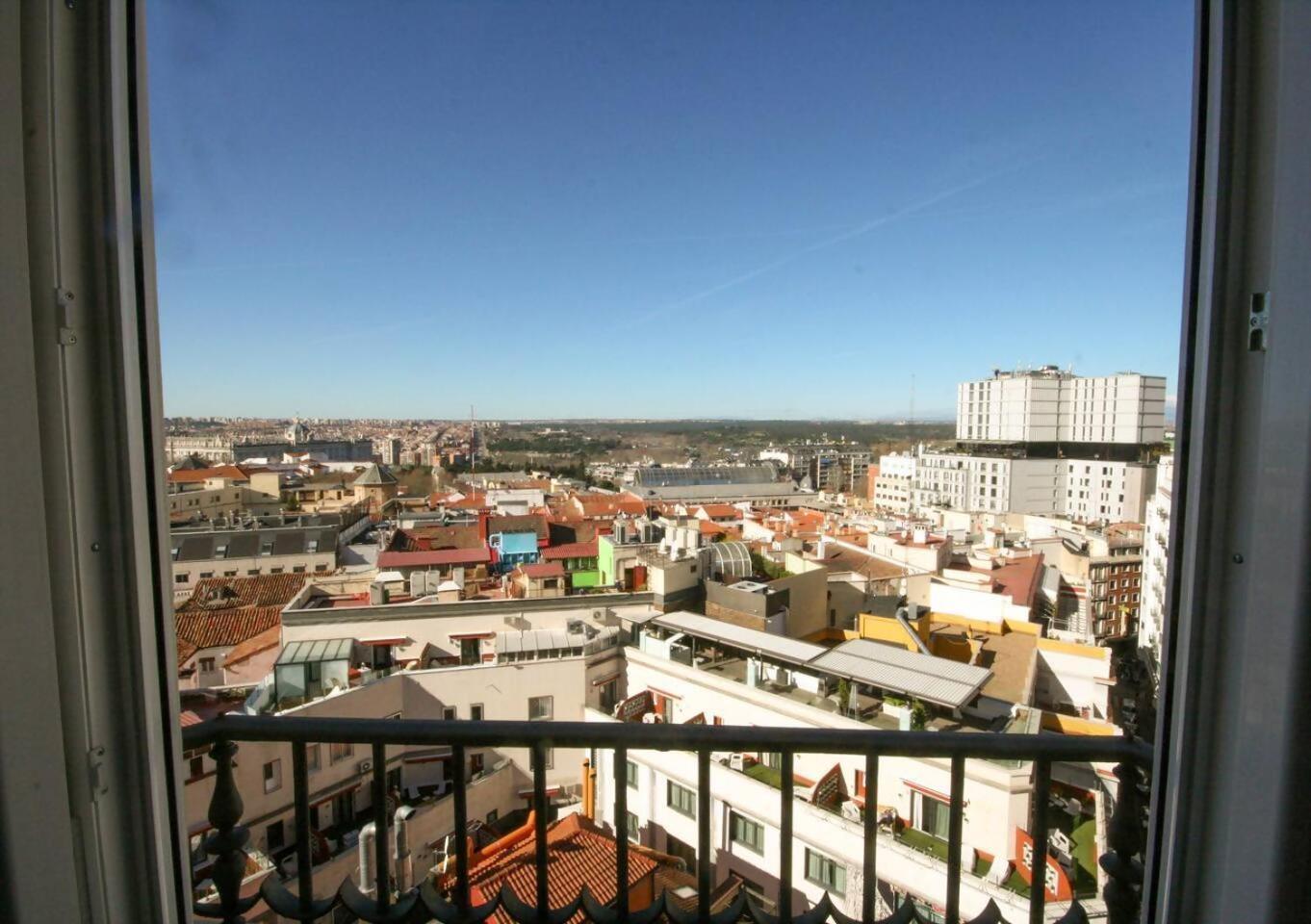 Con Terraza Al Palacio Real * Madrid