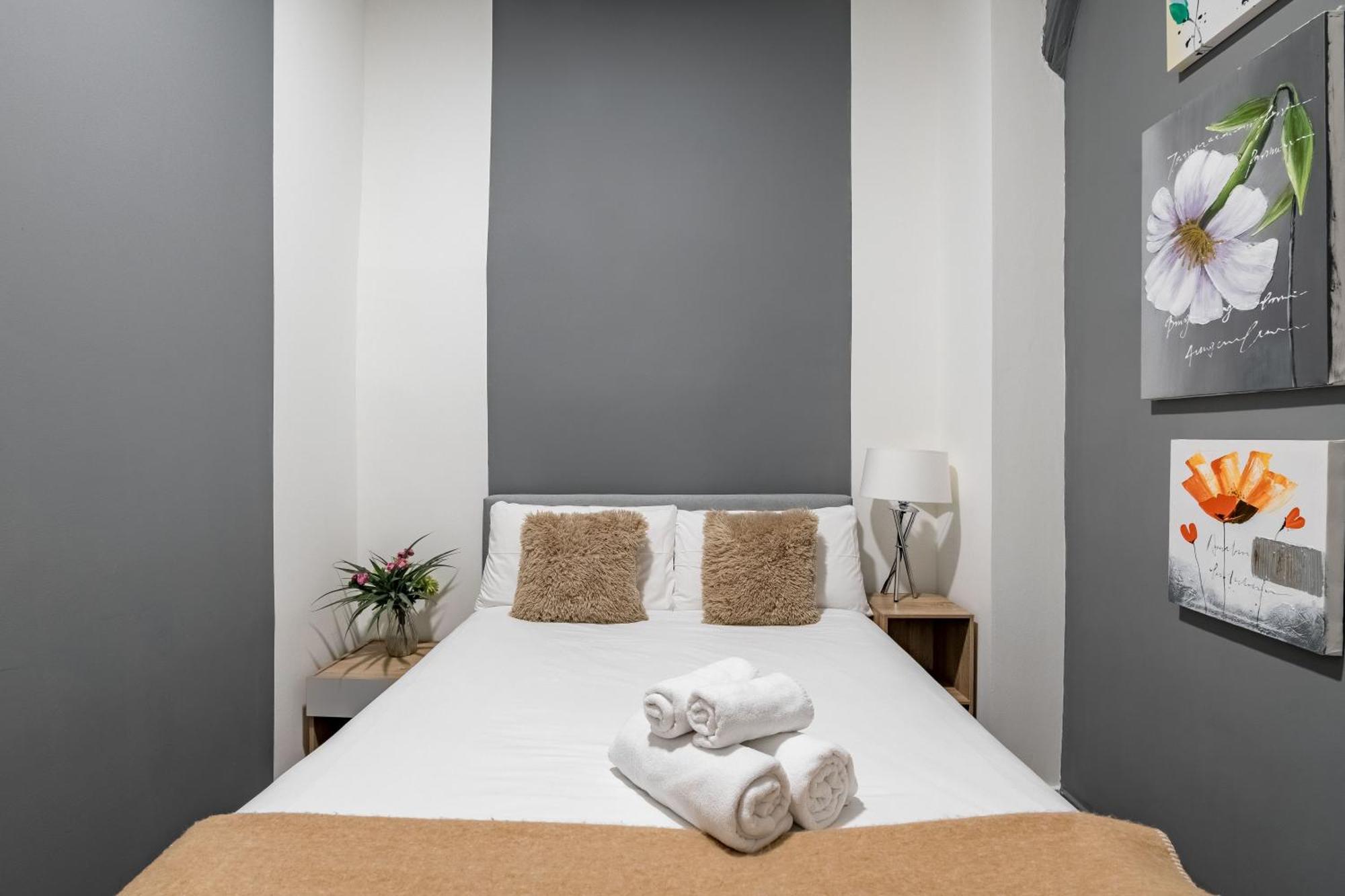 Charming Gran Via Apartment *