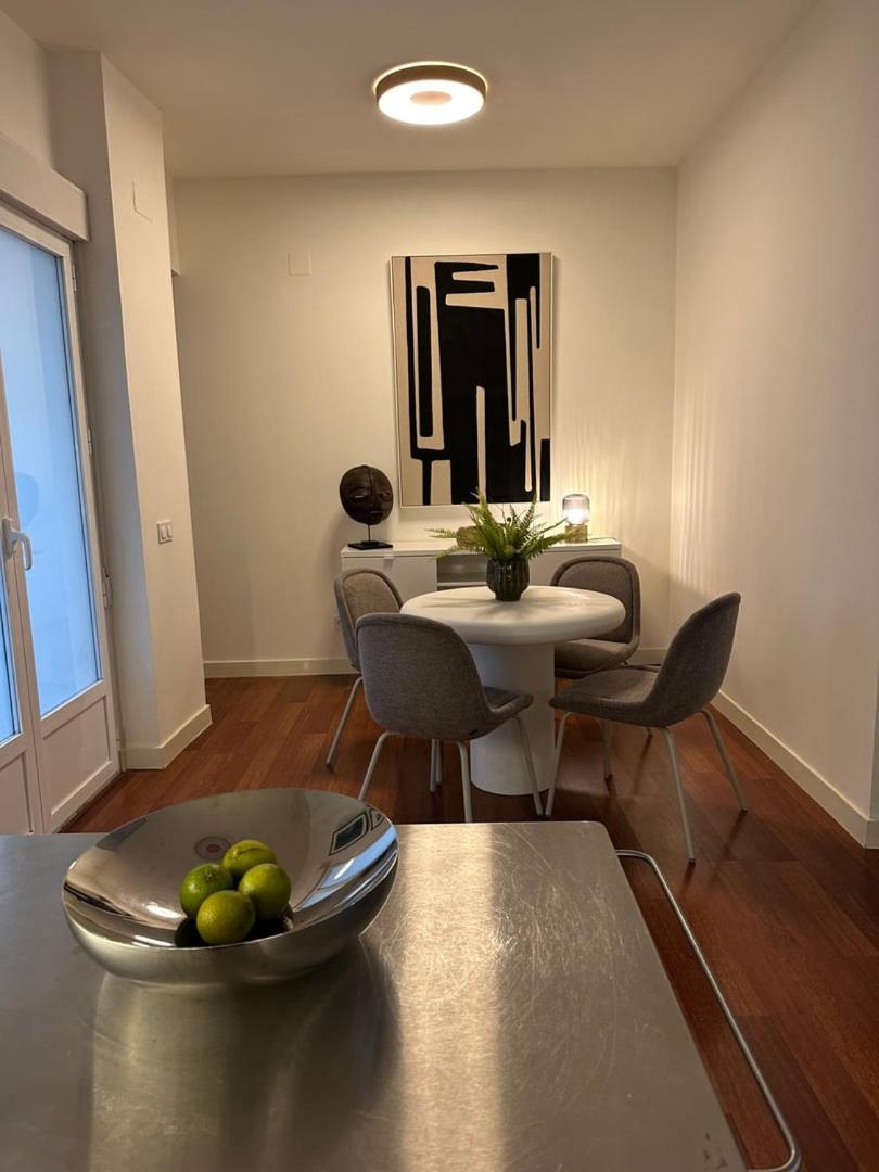 Stylish & Cozy 1br Steps From Royal Palace | By Airnest Madrid